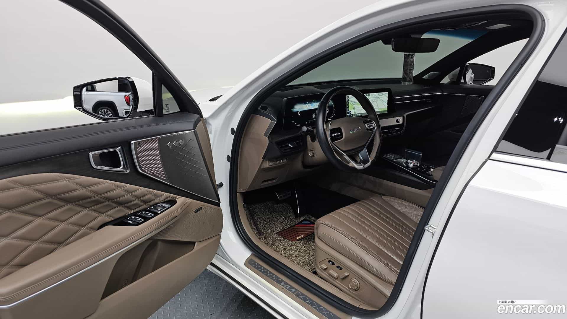 K8 Kia 2023.8-INNER-010