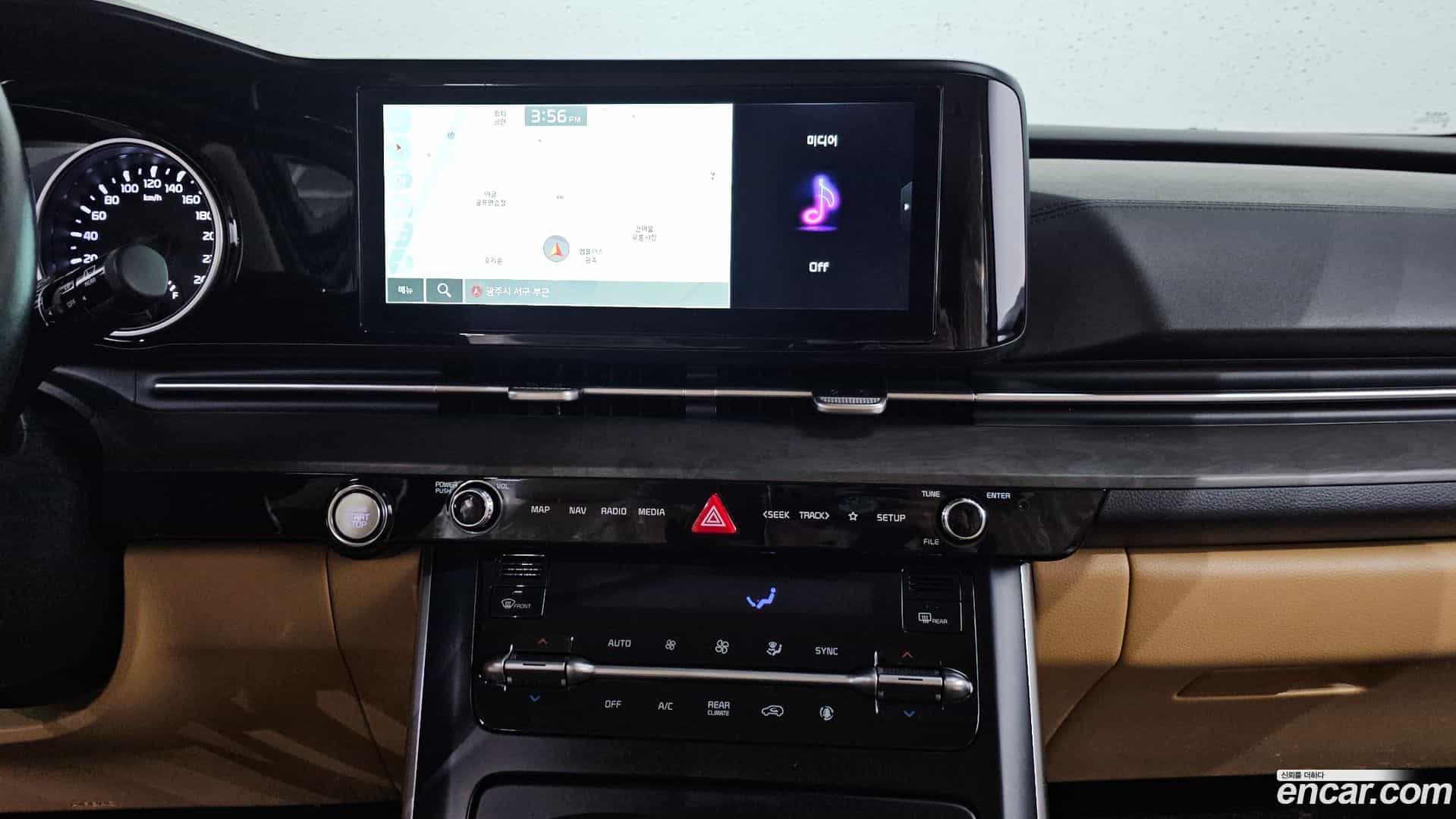Canival Kia 2022.4-OPTION-019