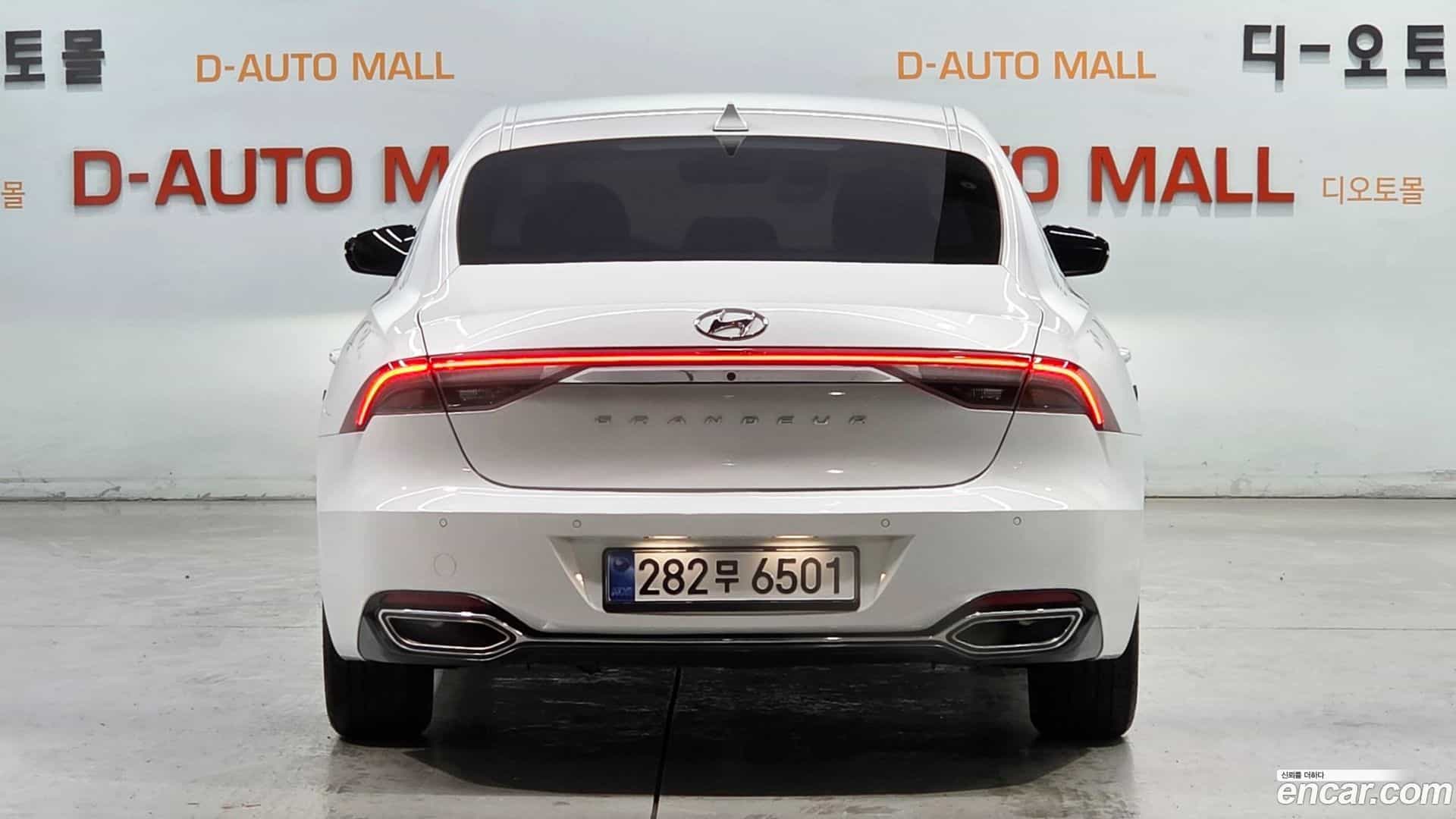 Grandeur Hyundai 2021.10-OUTER-002