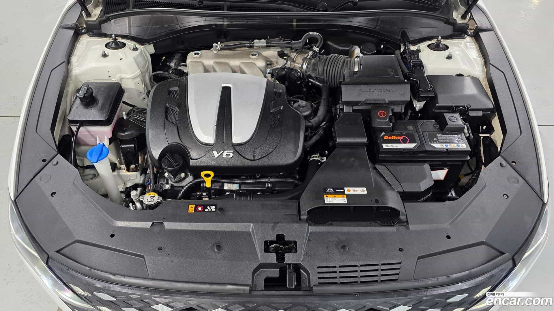 Grandeur Hyundai 2021.10-OUTER-006