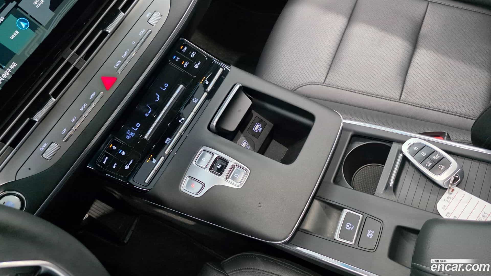 Grandeur Hyundai 2021.10-OPTION-018