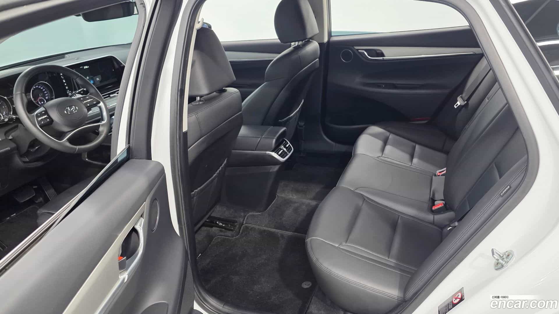 Grandeur Hyundai 2021.10-OPTION-020