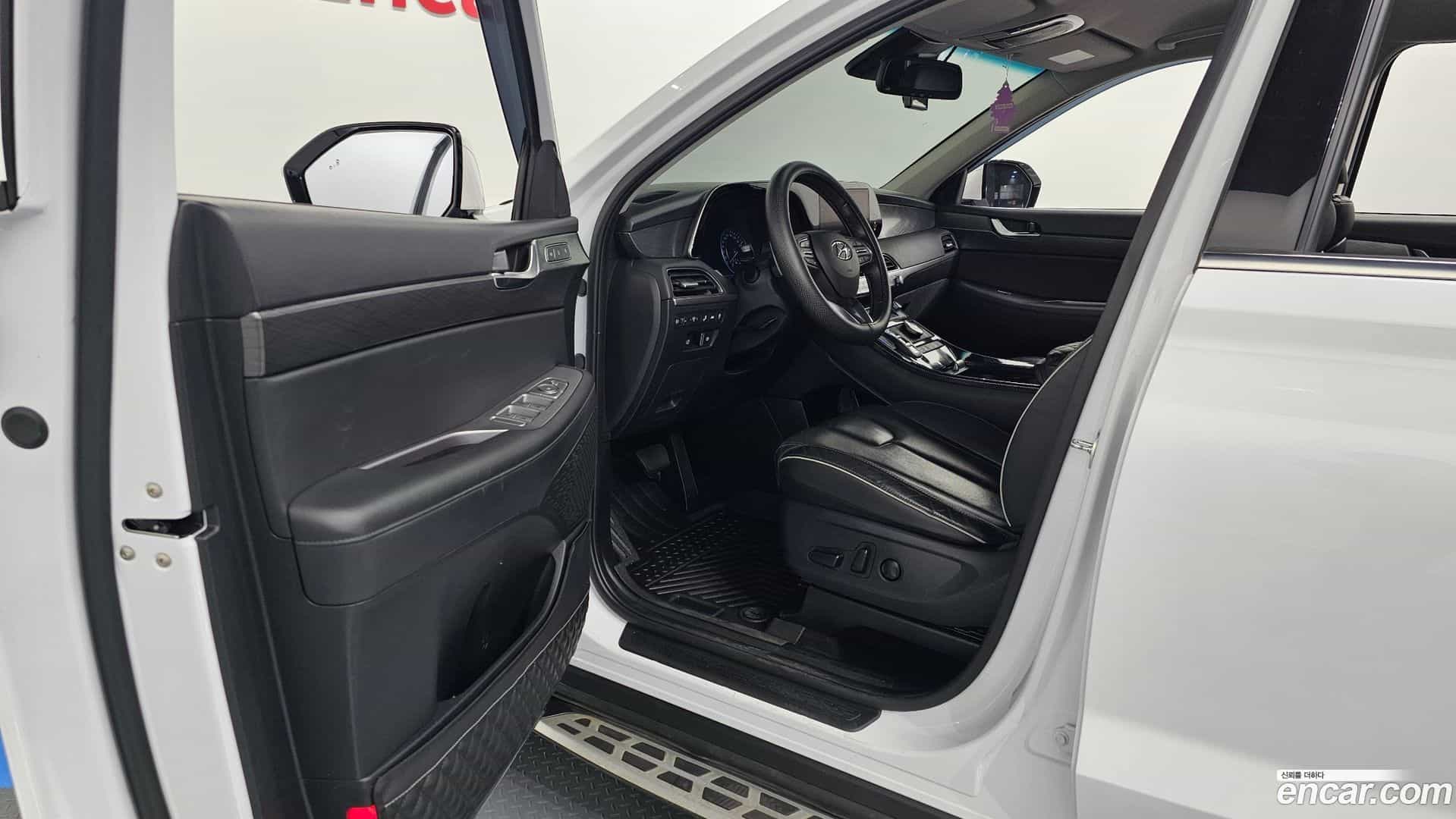 Palisade Hyundai 2021.1-INNER-010