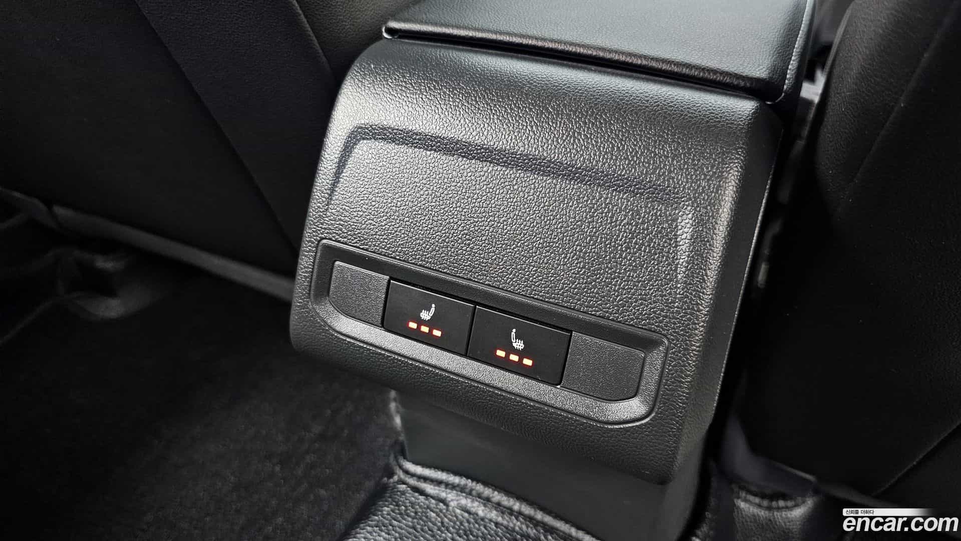 Jetta Volkswagen 2023.11-OPTION-023