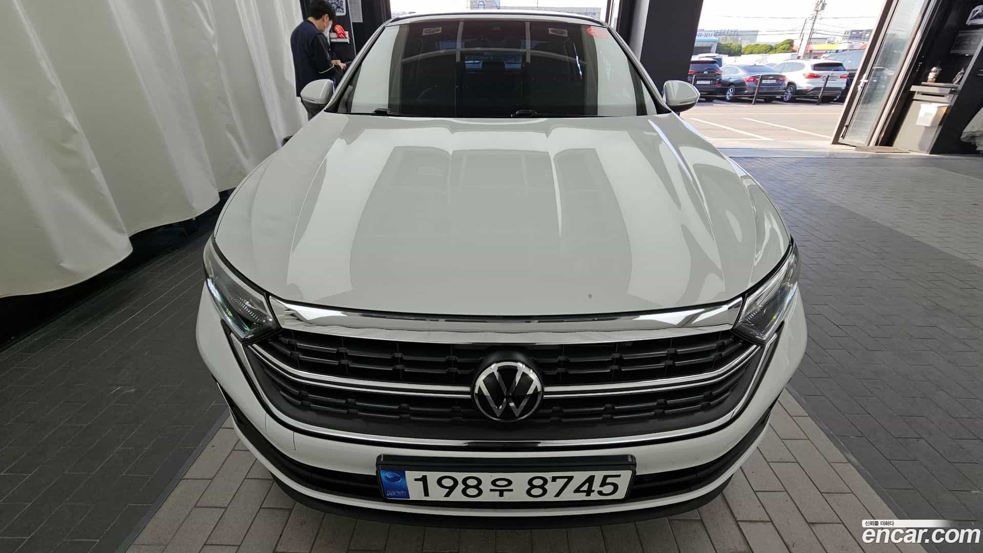 Jetta Volkswagen 2023.11-OPTION-043