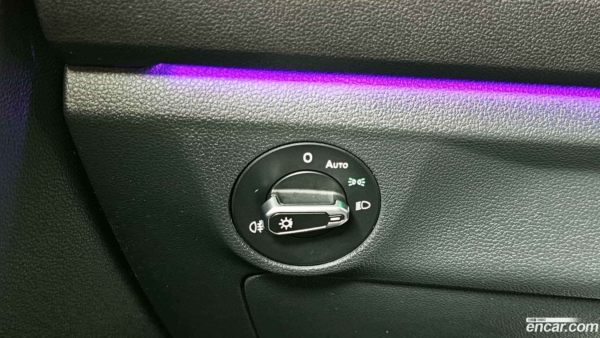 Jetta Volkswagen 2023.11-OPTION-046