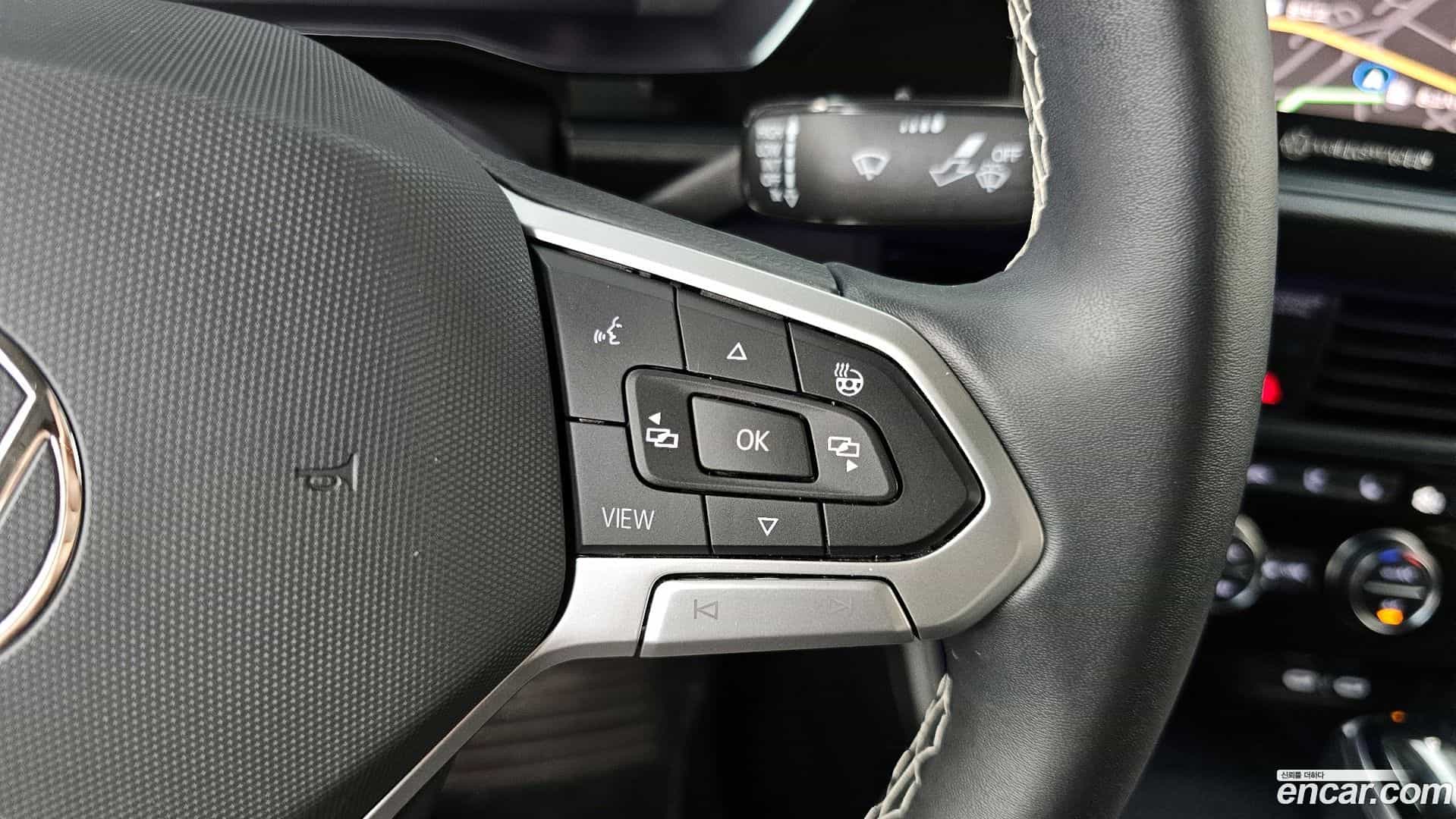 Jetta Volkswagen 2023.11-OPTION-047