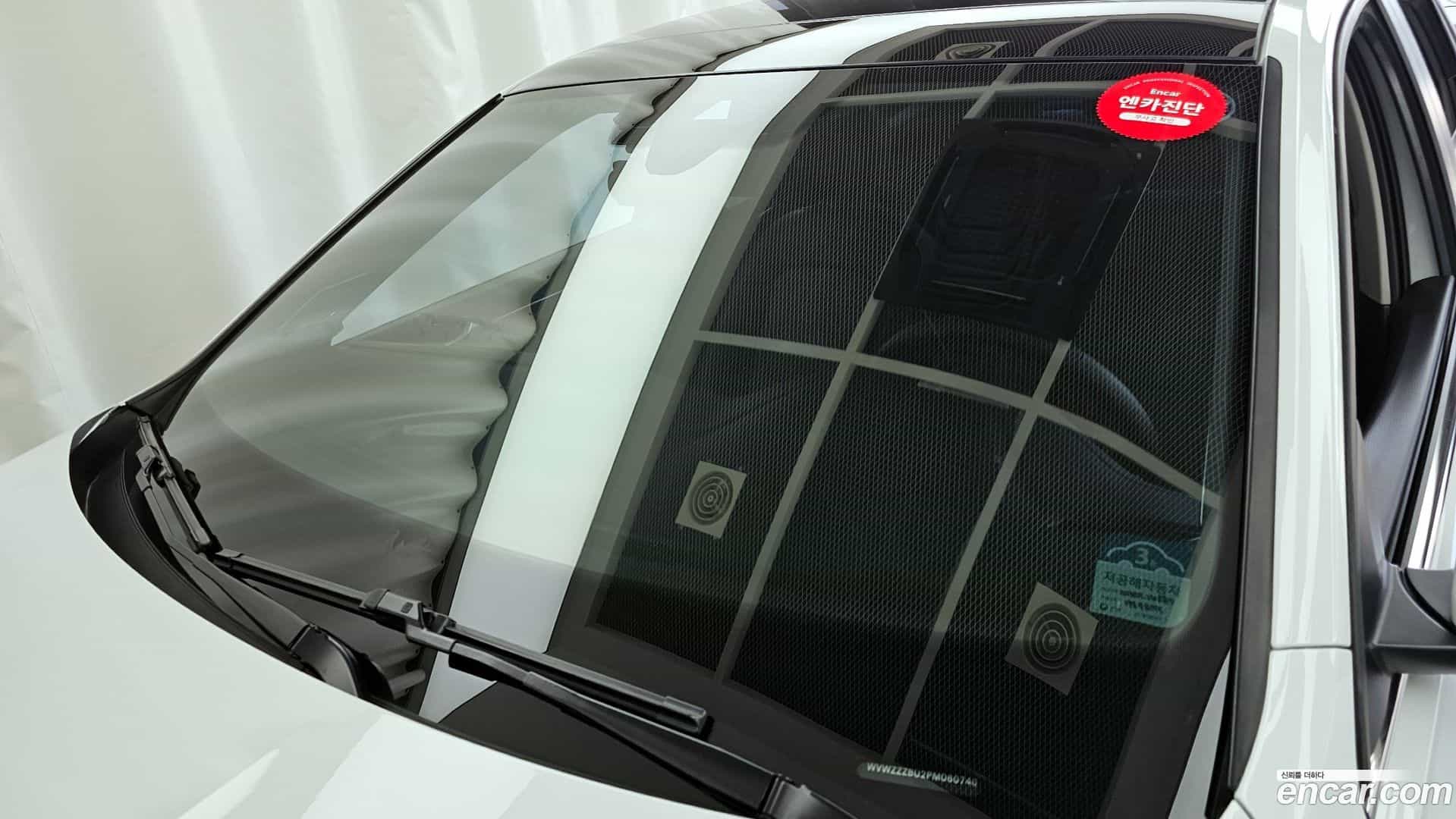 Jetta Volkswagen 2023.11-OPTION-048