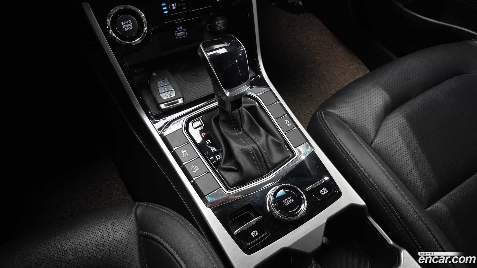 KORANDO KG Mobility 2020.10-INNER-009