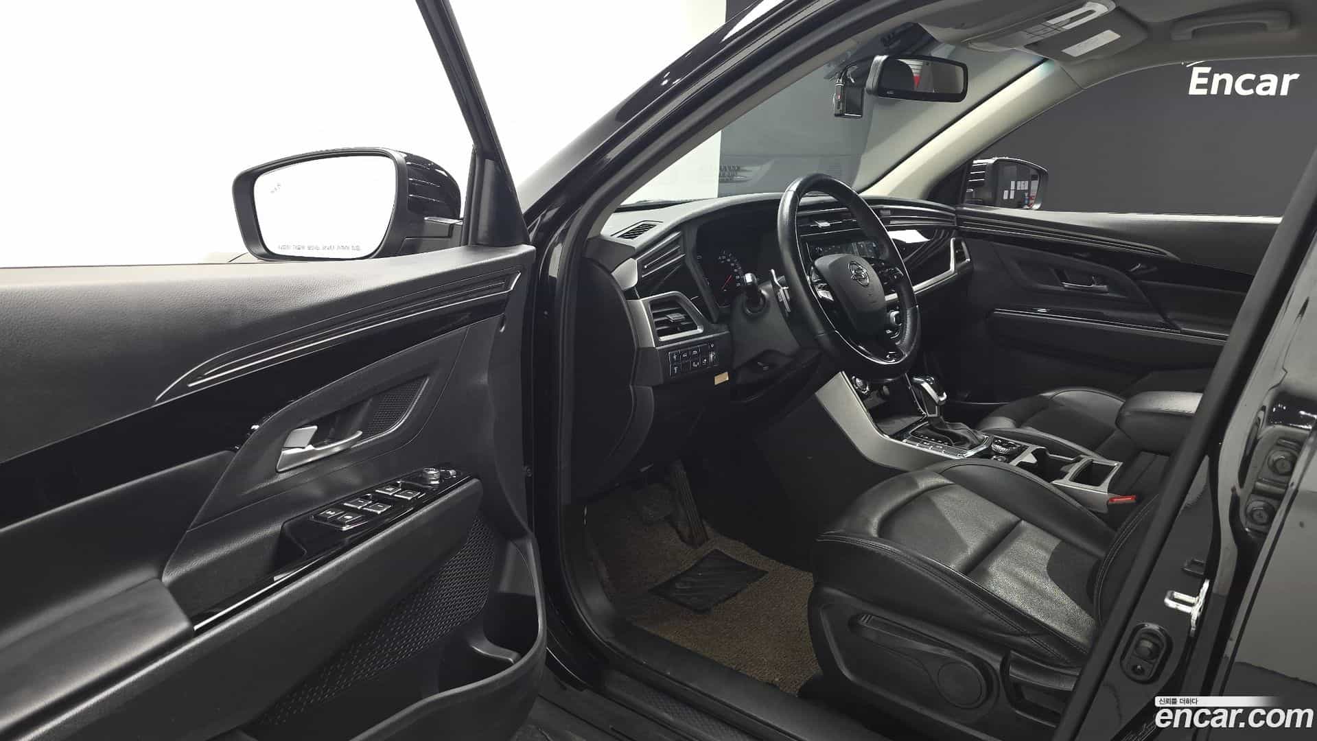 KORANDO KG Mobility 2020.10-OPTION-015
