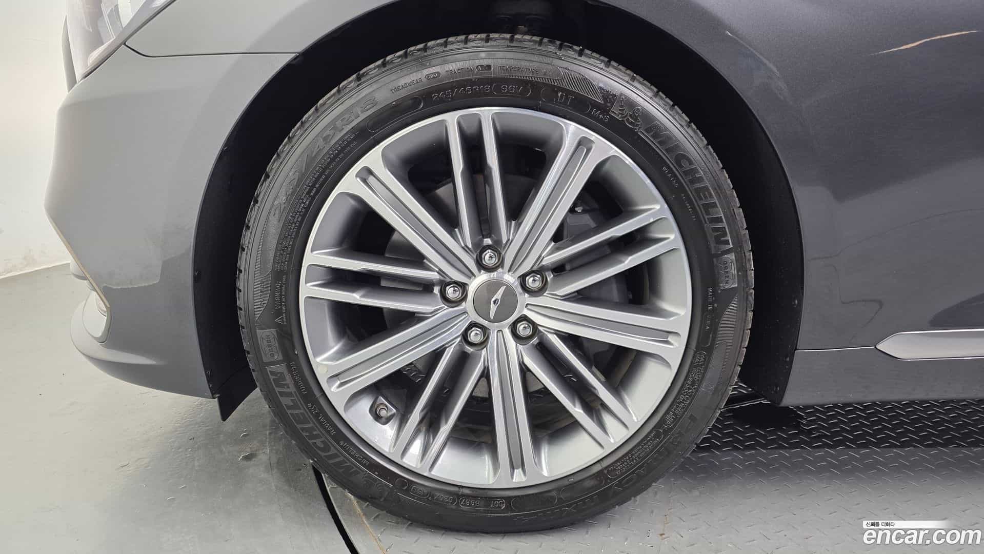 G80 Genesis 2019.11-OUTER-005