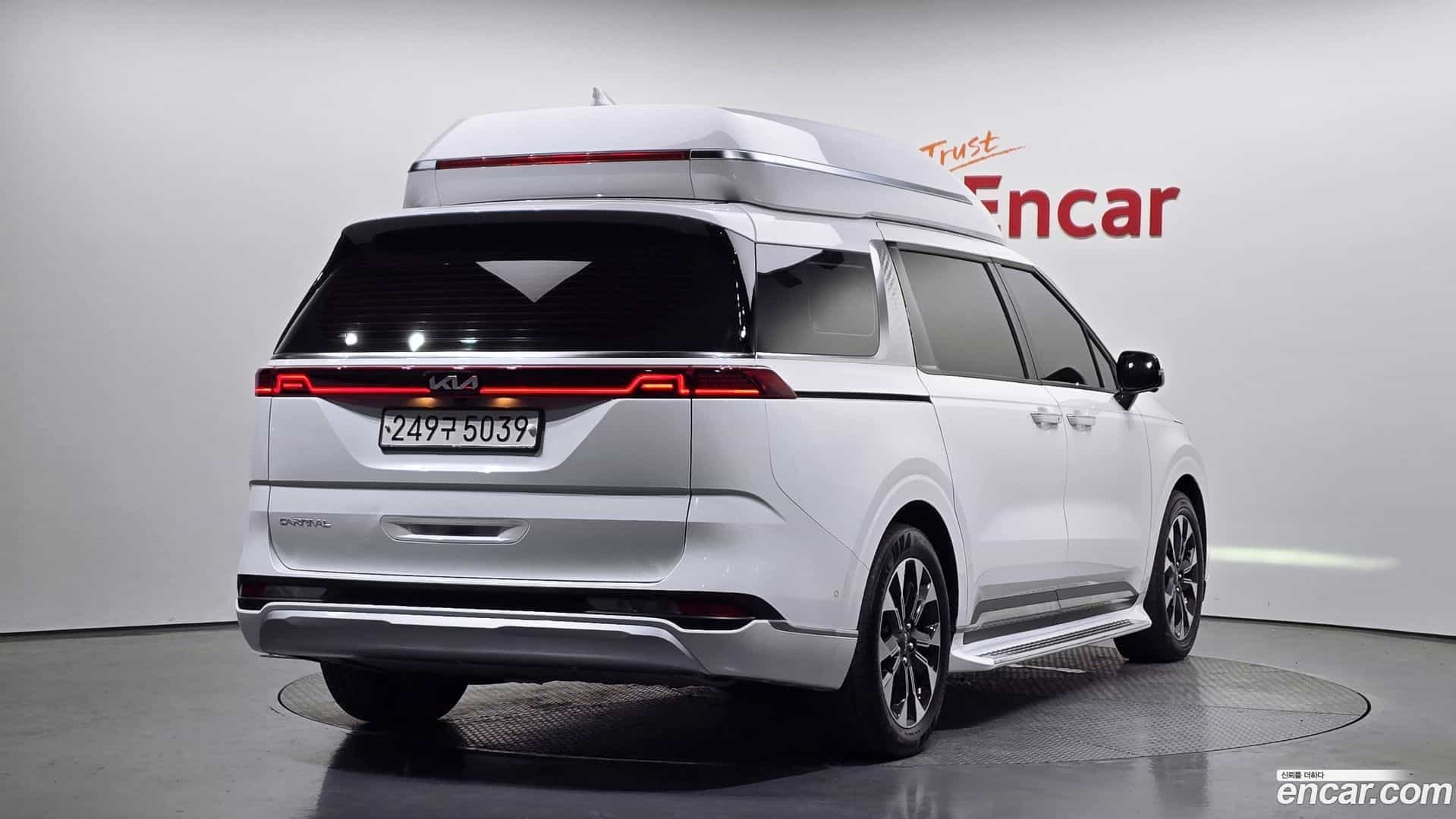 Canival Kia 2023.2-OUTER-002