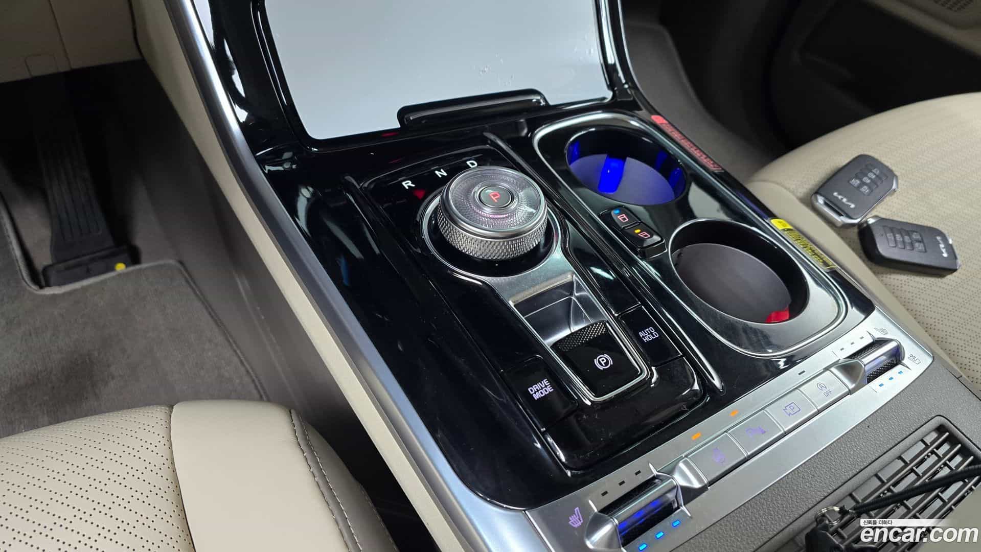 Canival Kia 2023.2-INNER-009