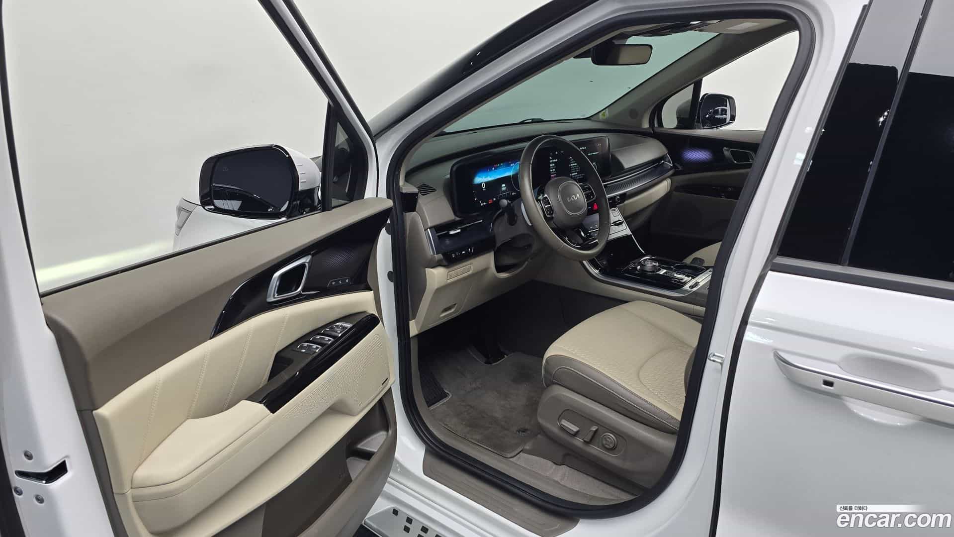 Canival Kia 2023.2-OPTION-015