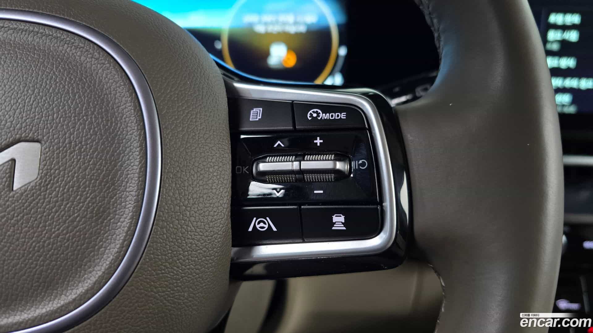Canival Kia 2023.2-OPTION-021