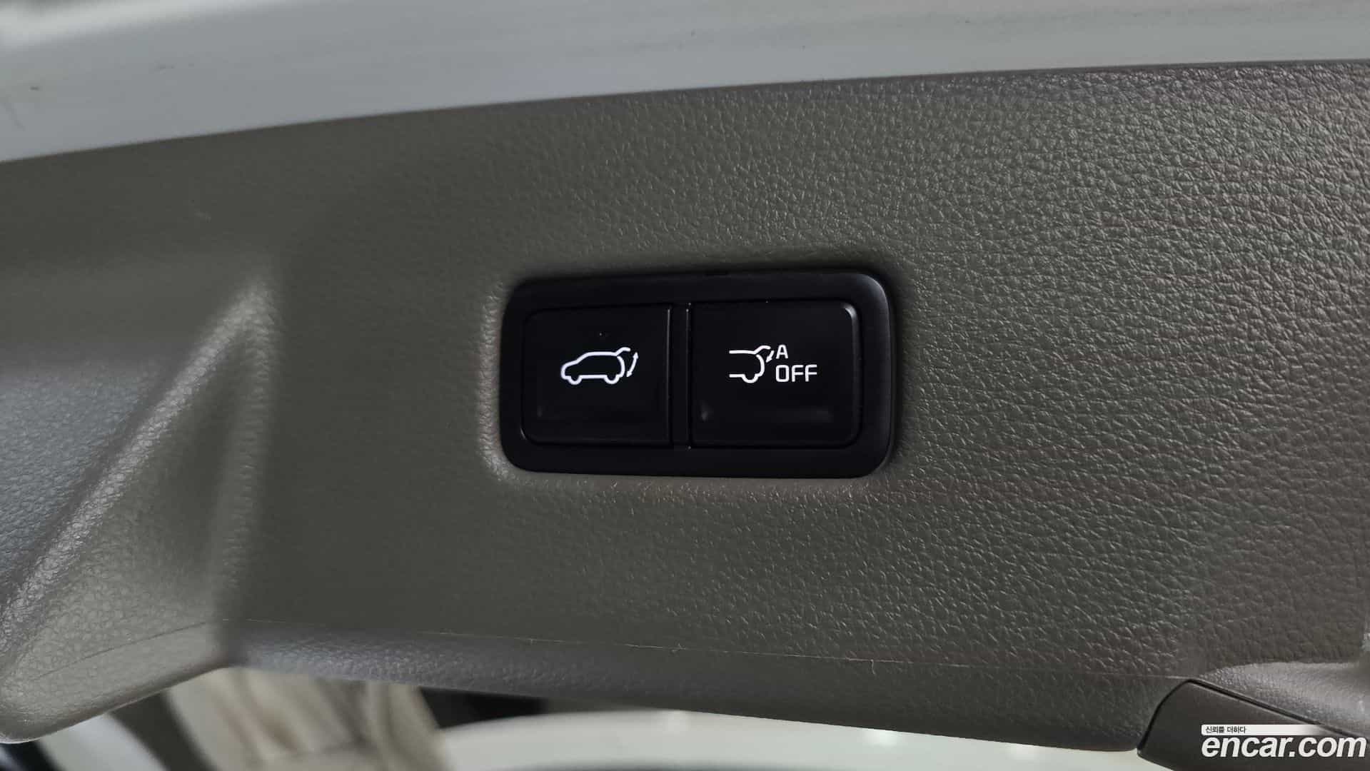 Canival Kia 2023.2-OPTION-022