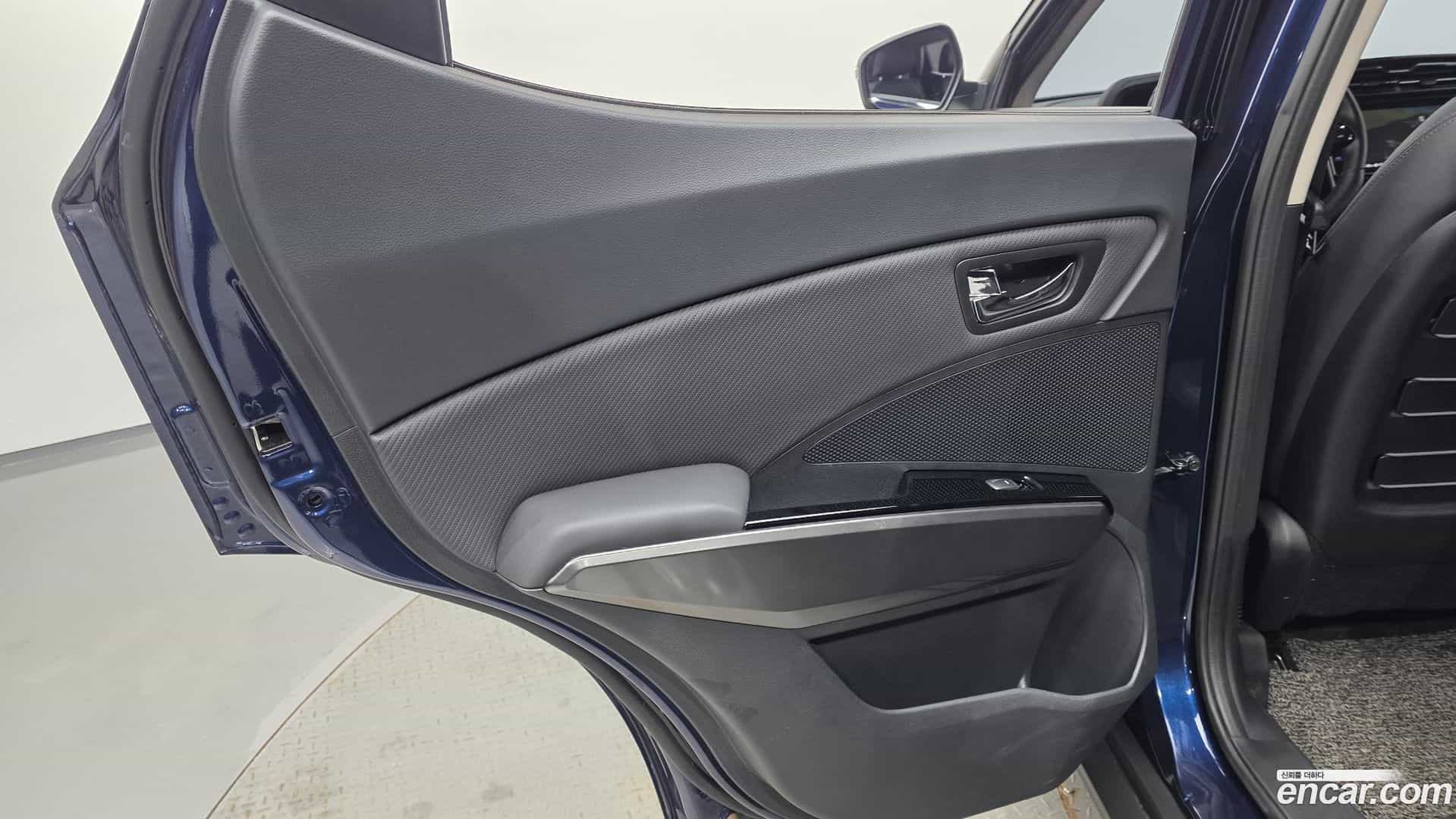 TIBOLI KG Mobility 2019.11-INNER-035