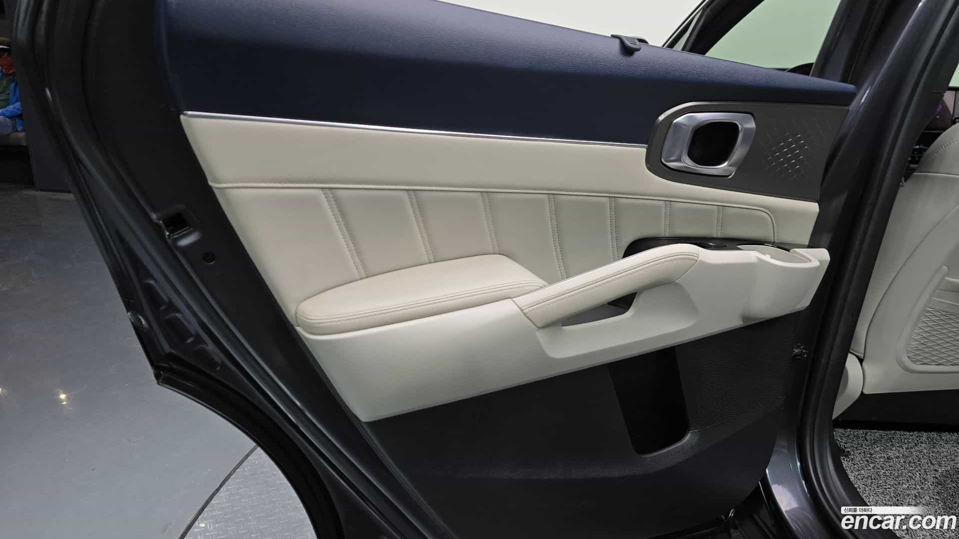 Sorento Kia 2020.9-INNER-035