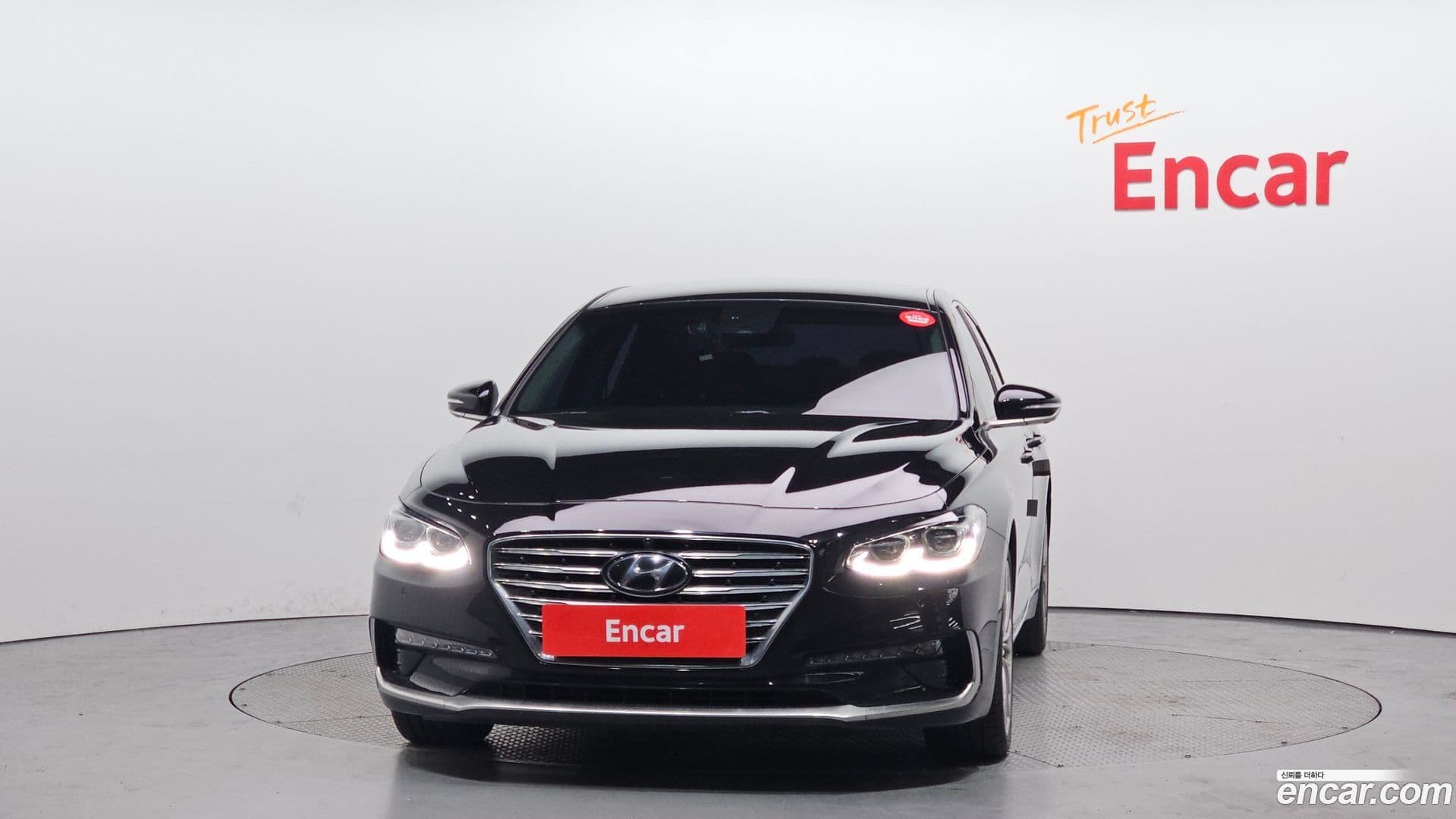 Main__Slider__Photo:Grandeur Hyundai 2019.3-2