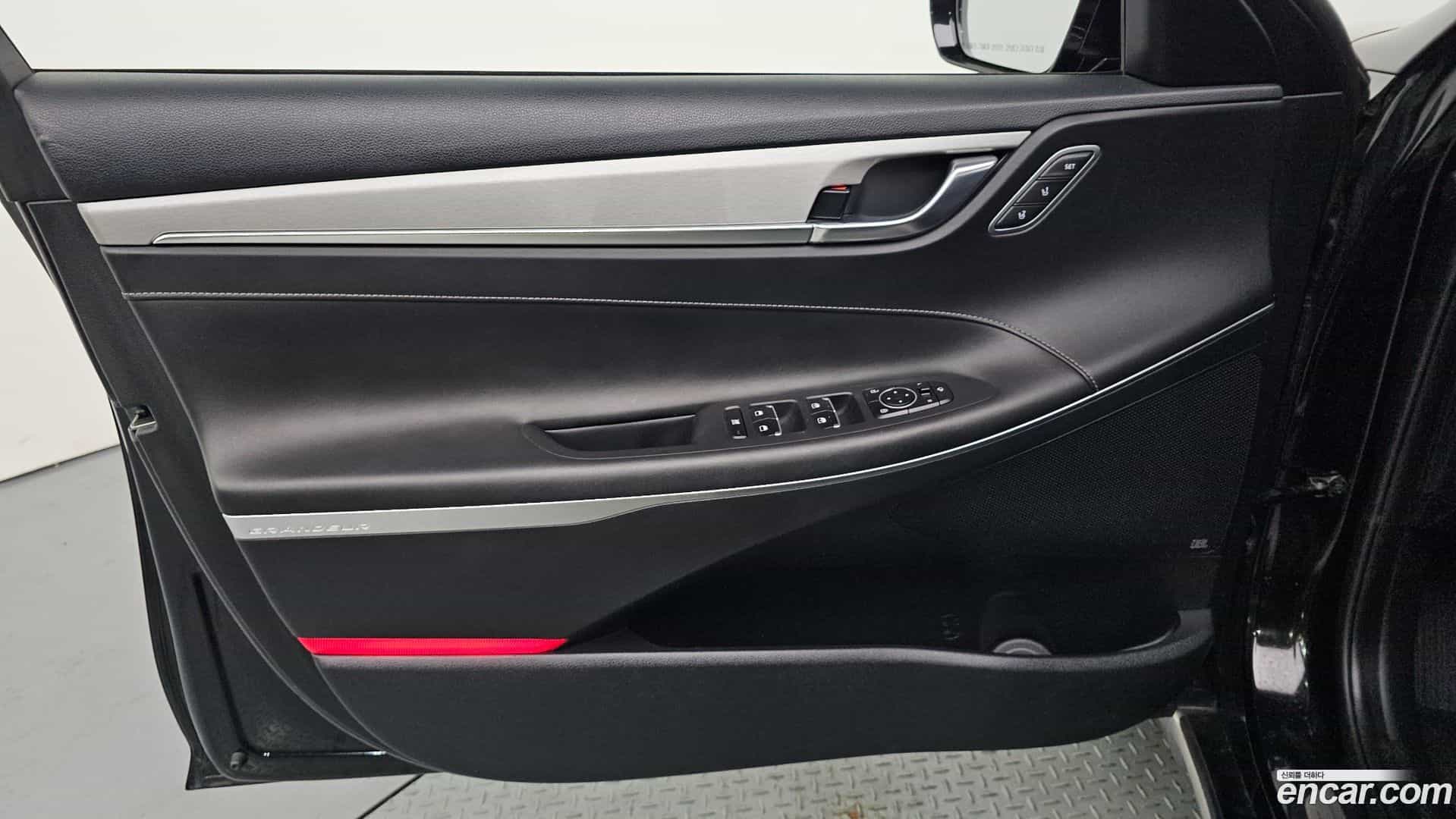Grandeur Hyundai 2019.3-INNER-034