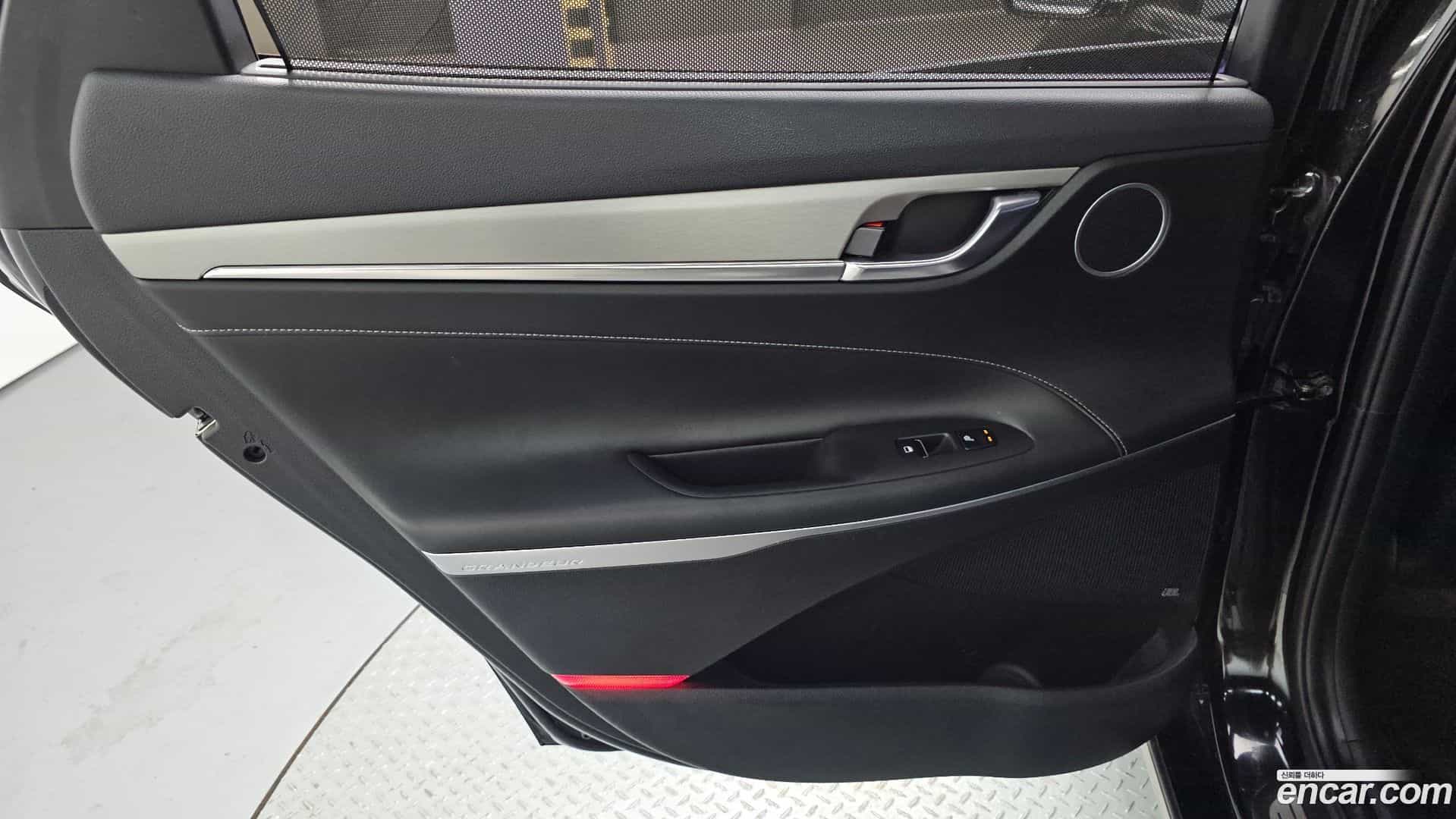 Grandeur Hyundai 2019.3-INNER-035