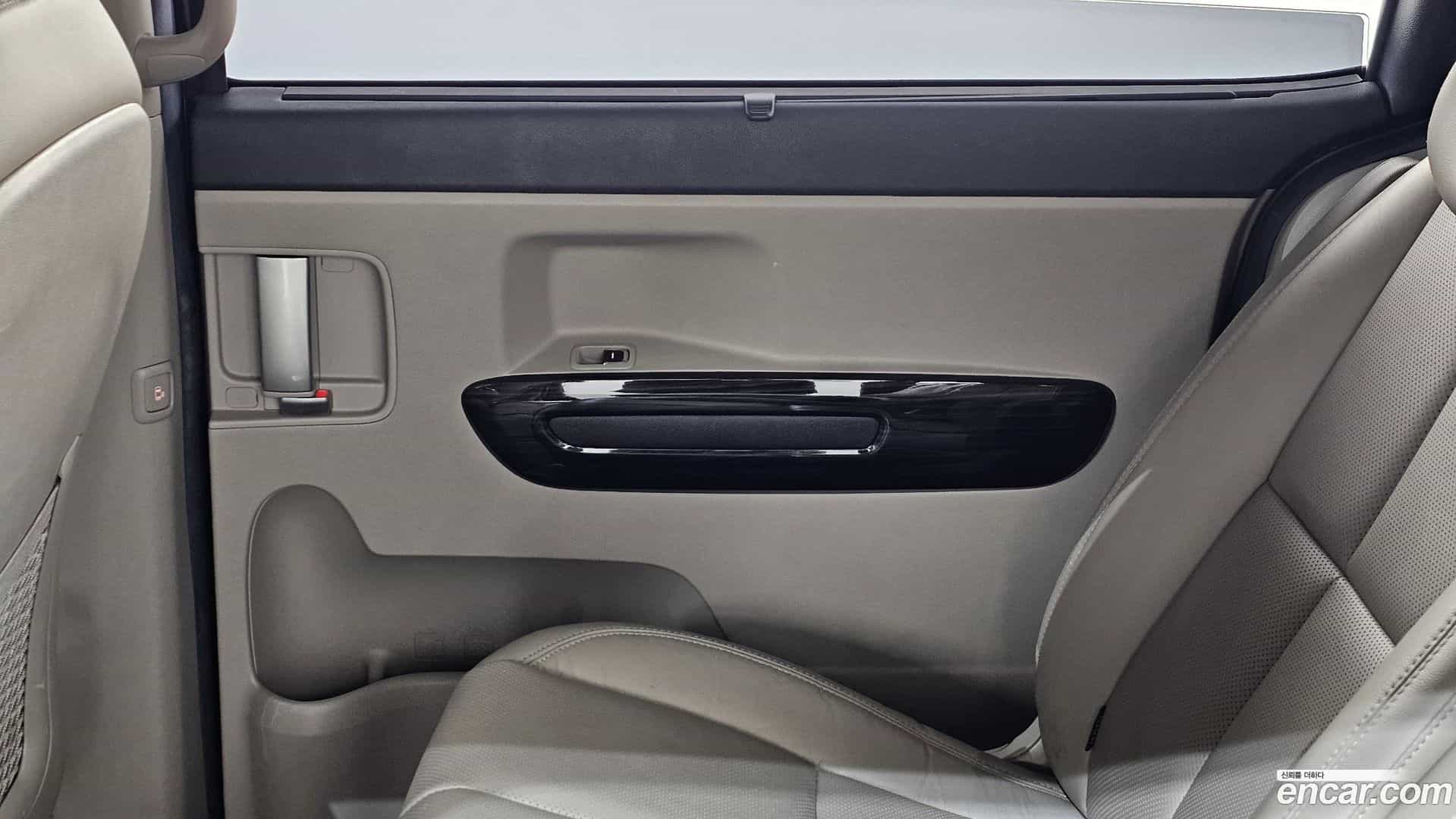 Canival Kia 2019.9-INNER-035