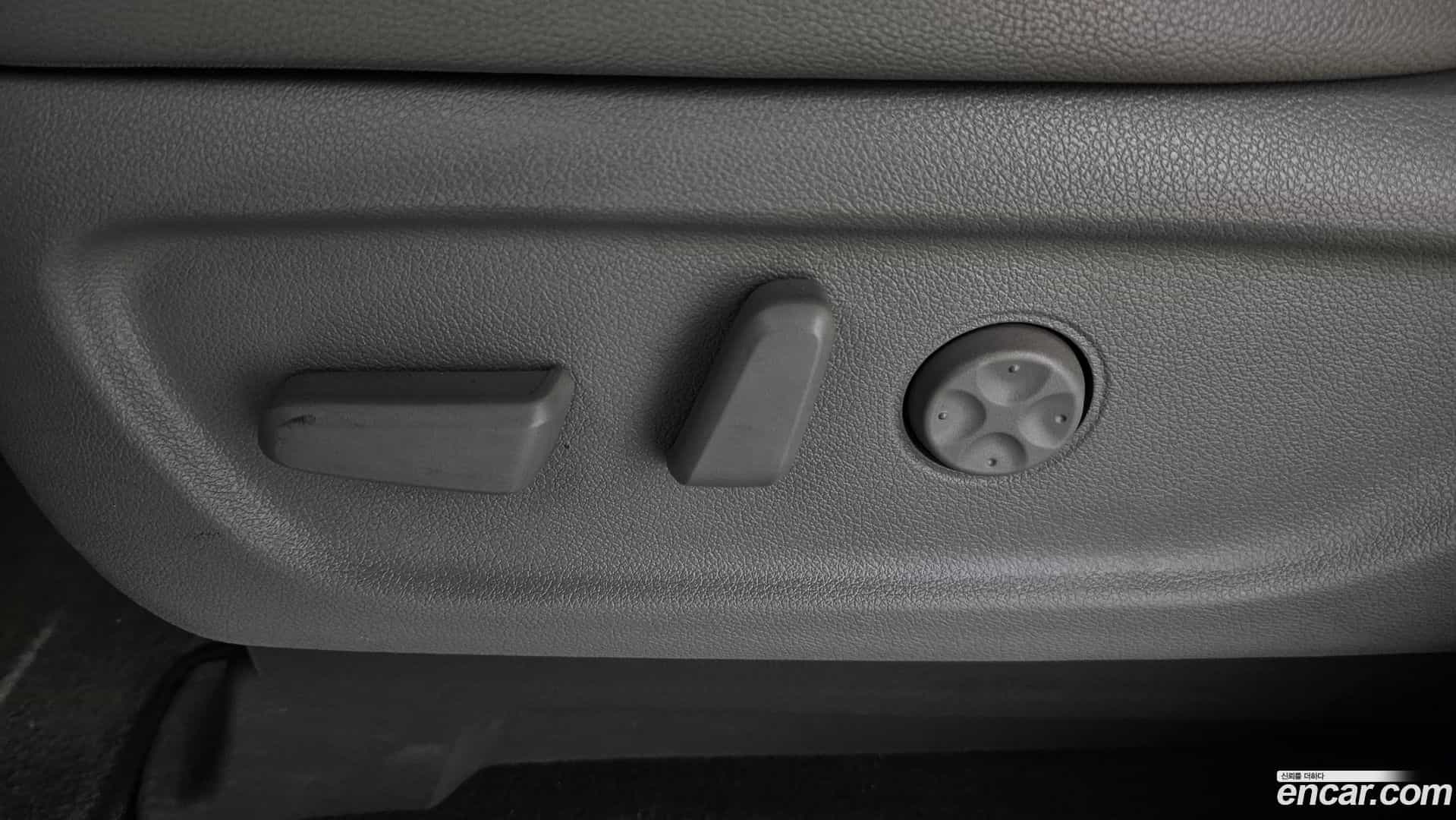 Canival Kia 2019.9-OPTION-044