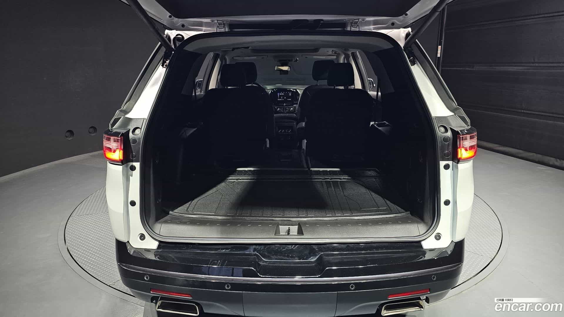Traverse Chevrolet 2021.11-OPTION-024