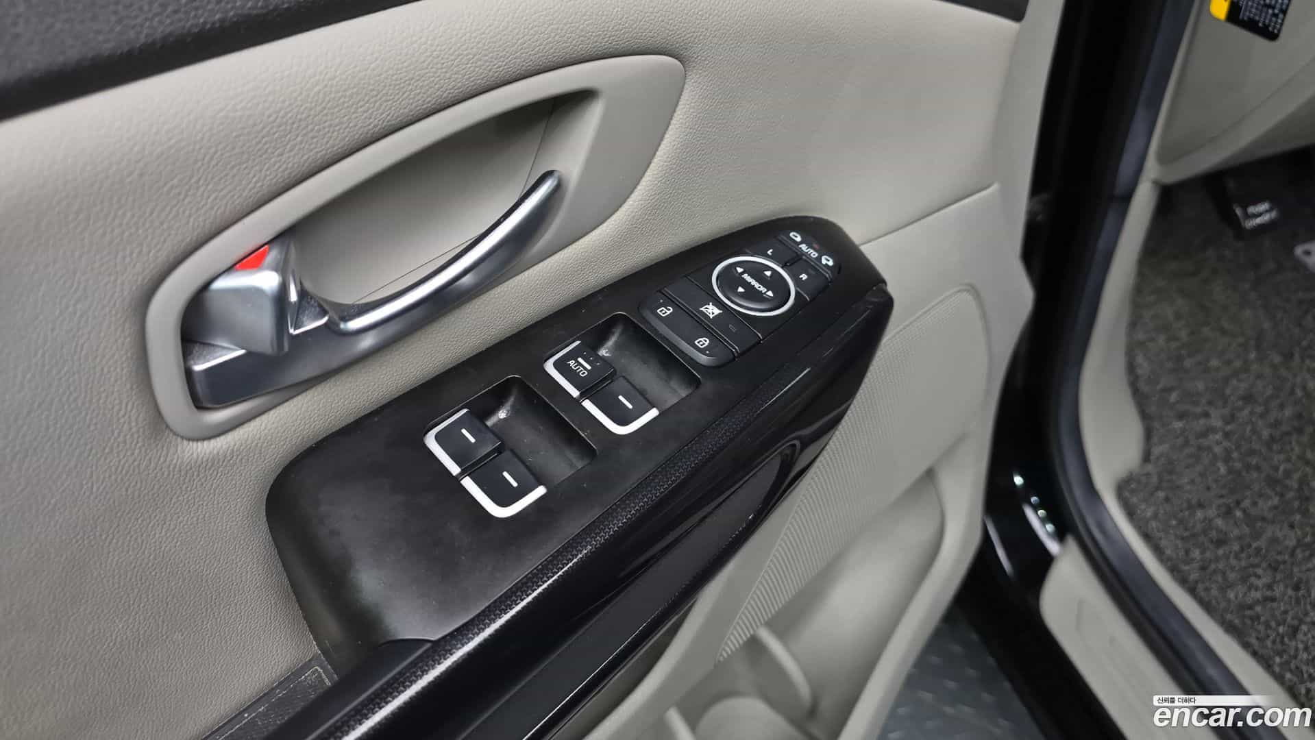 Canival Kia 2014.7-OPTION-019