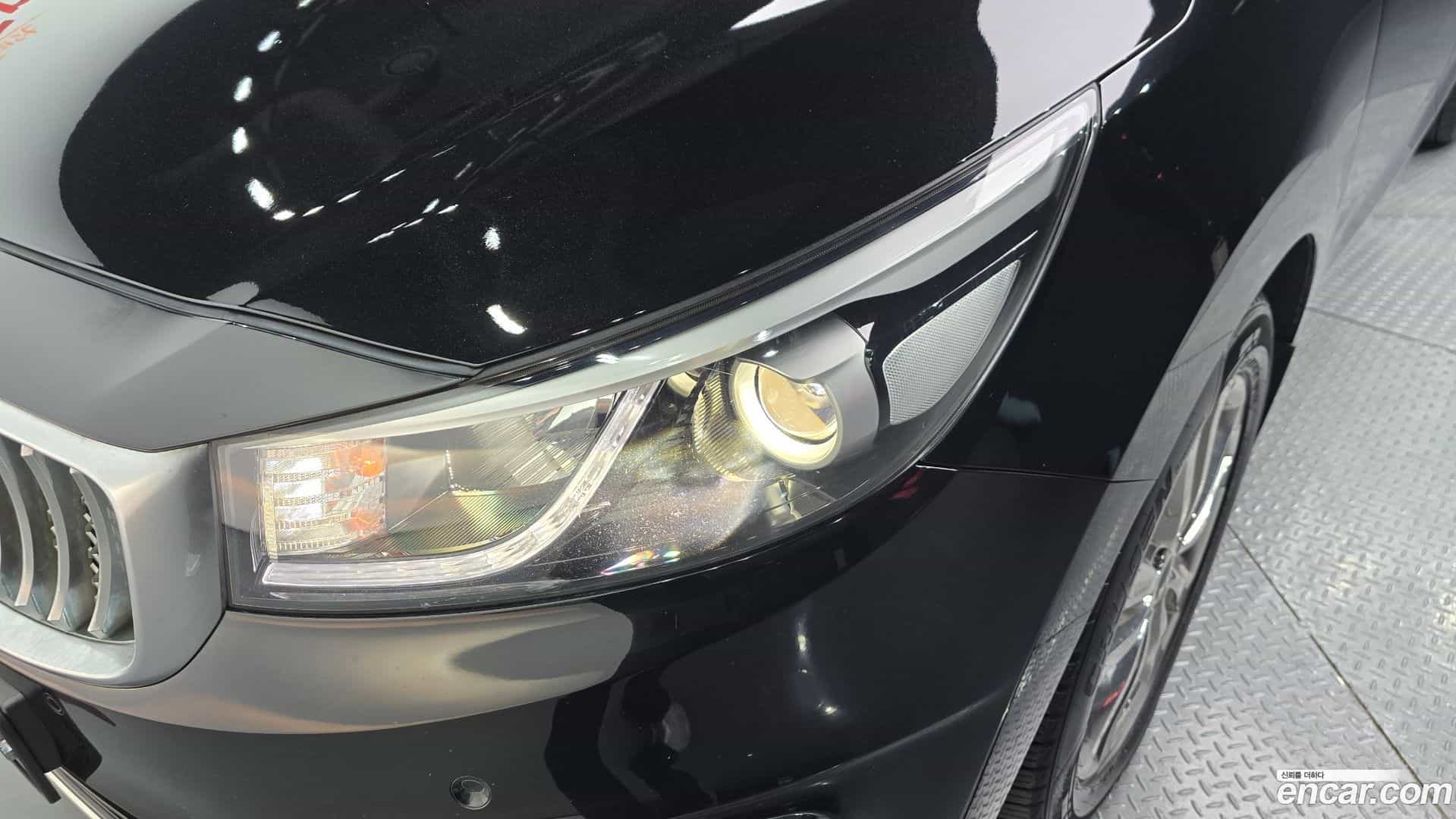 Canival Kia 2014.7-OUTER-032