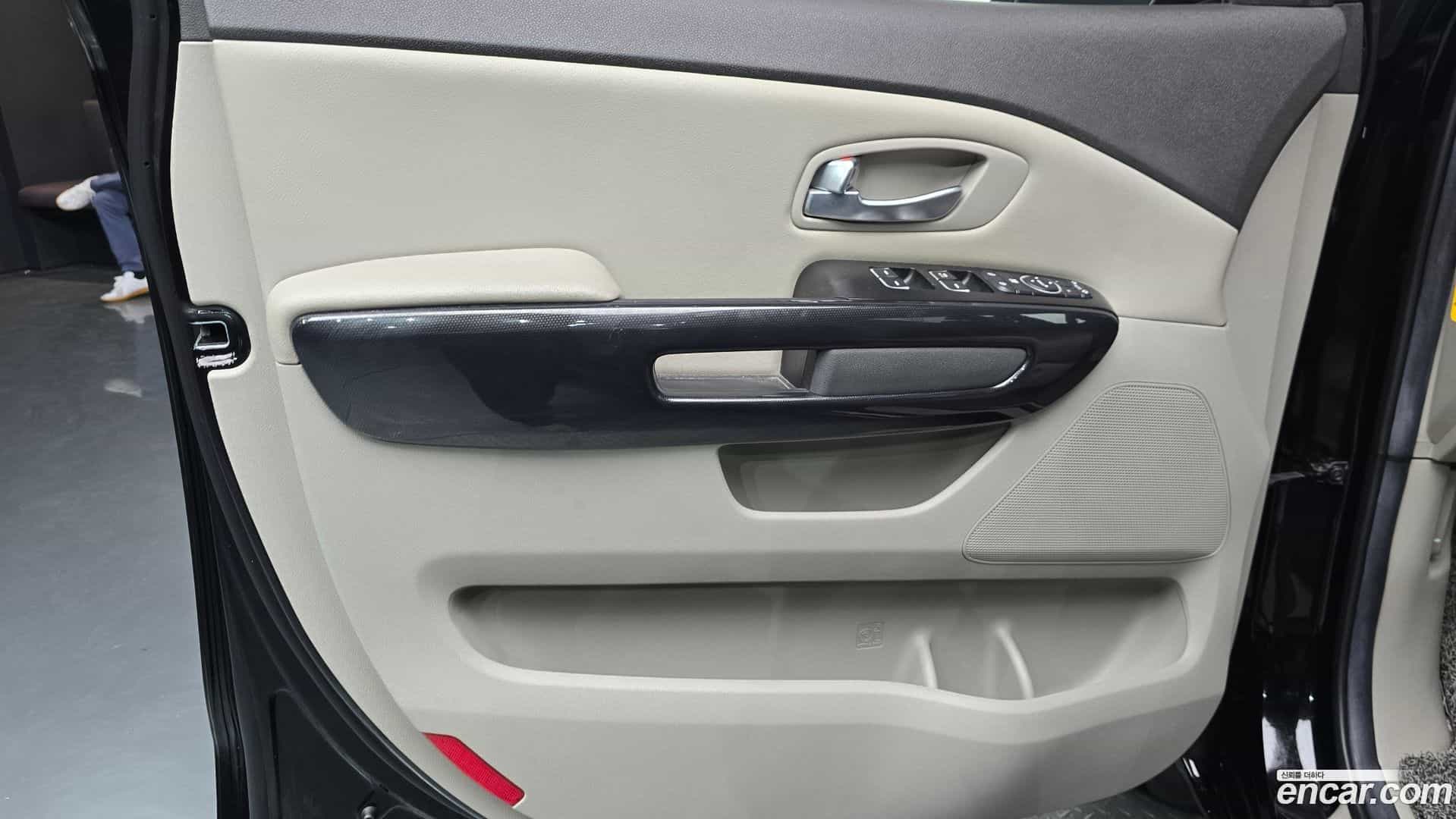 Canival Kia 2014.7-INNER-034