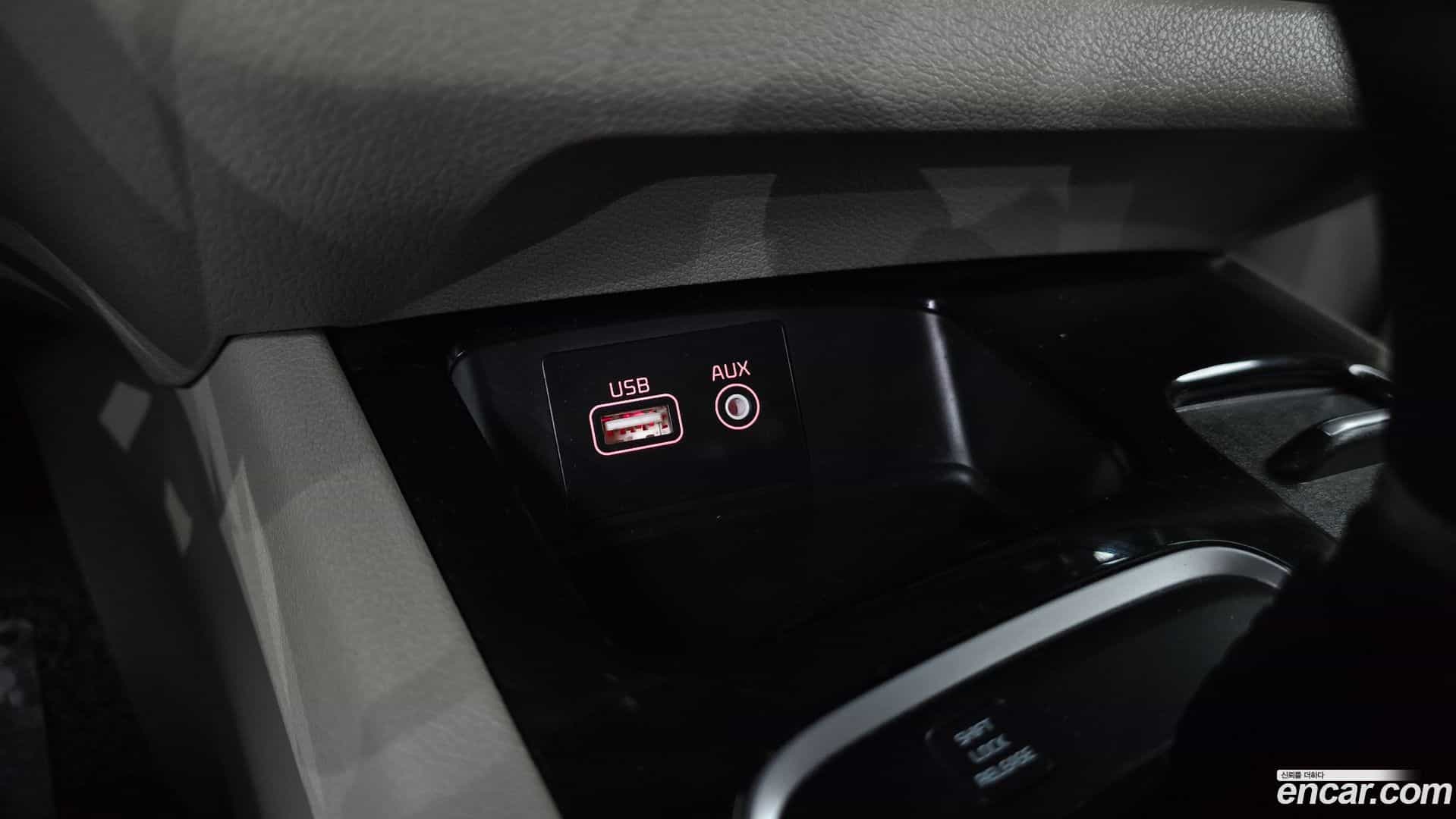 Canival Kia 2014.7-OPTION-045