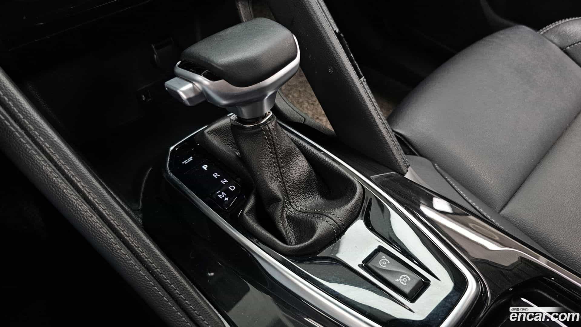QM6 Renault Korea 2019.10-INNER-009