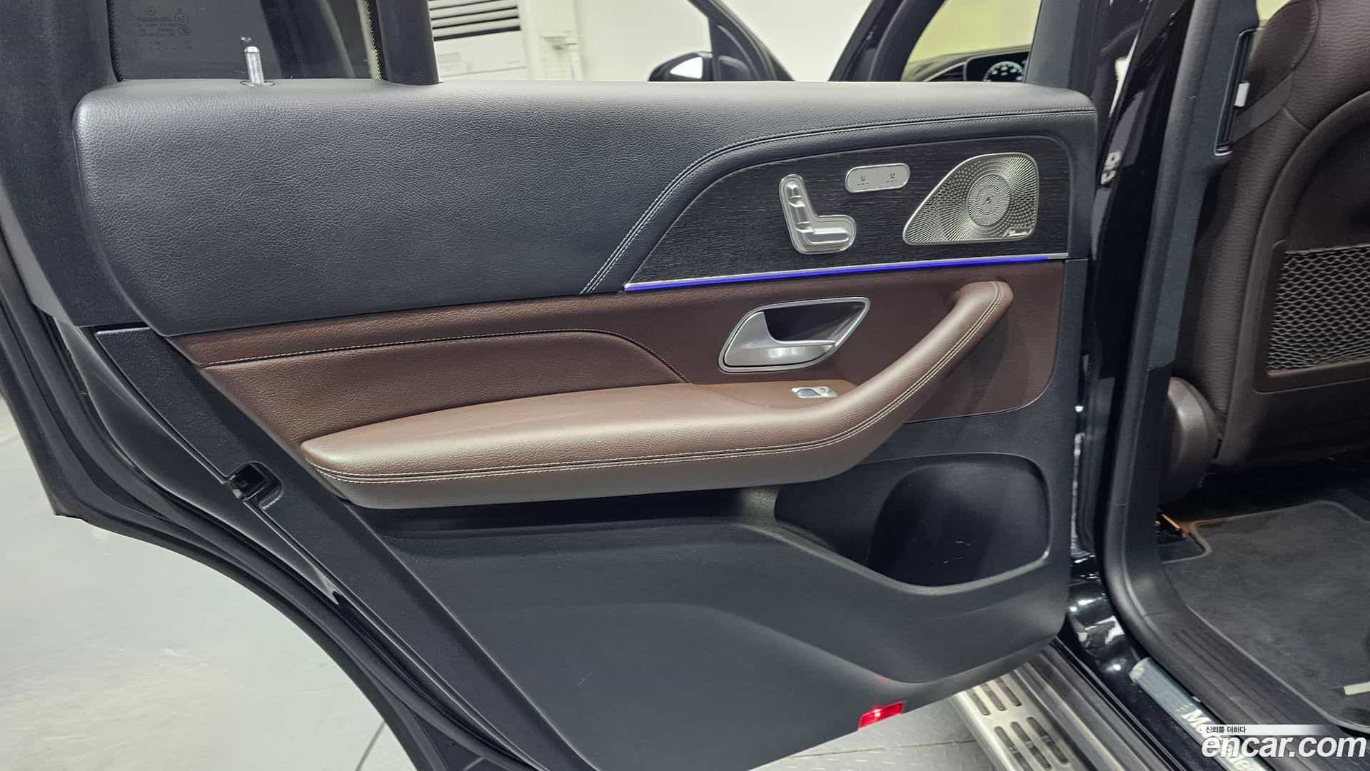 GLS-Class Mercedes-Benz 2022.5-INNER-035