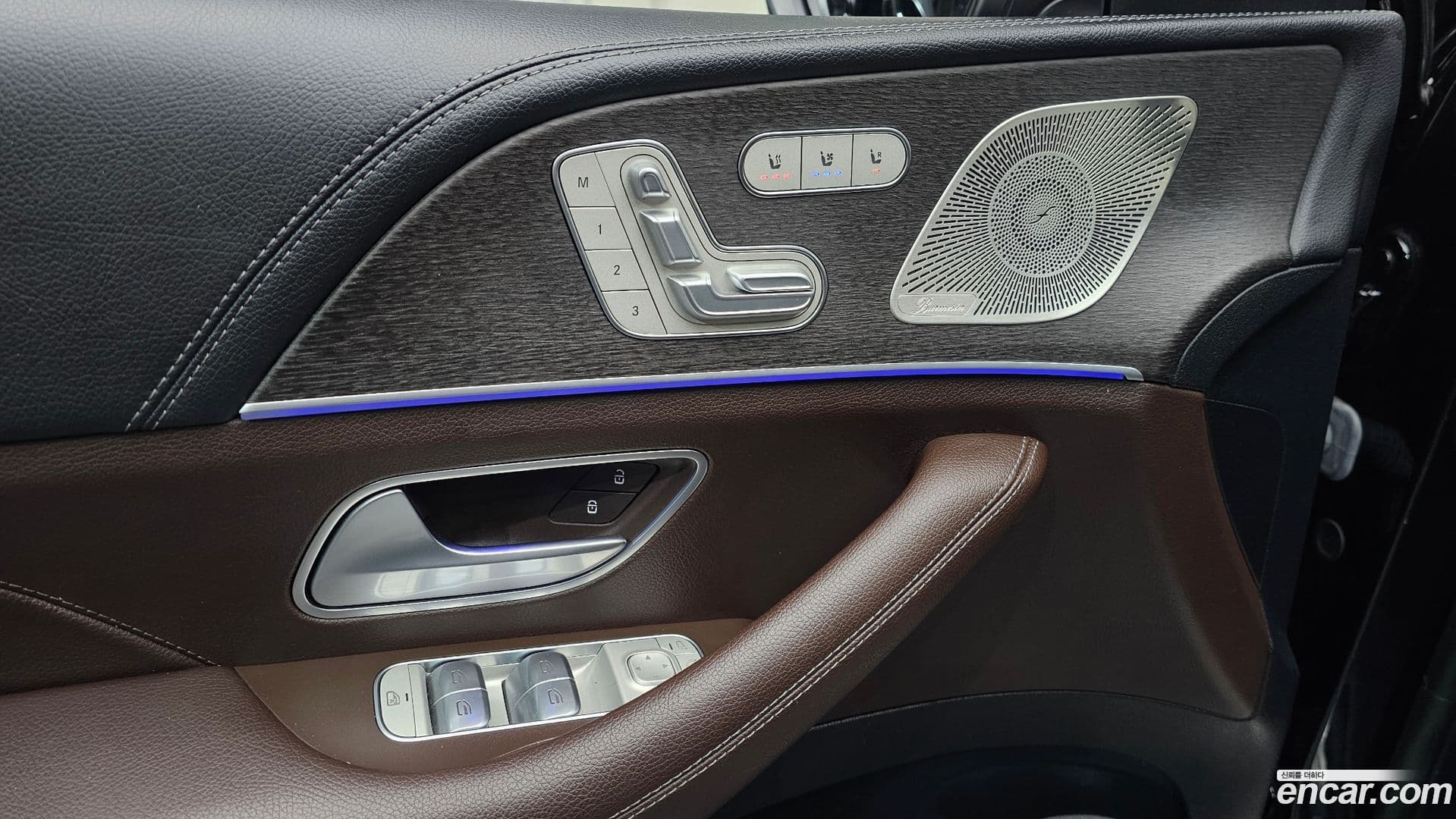 Main__Slider__Photo:GLS-Class Mercedes-Benz 2022.5-27