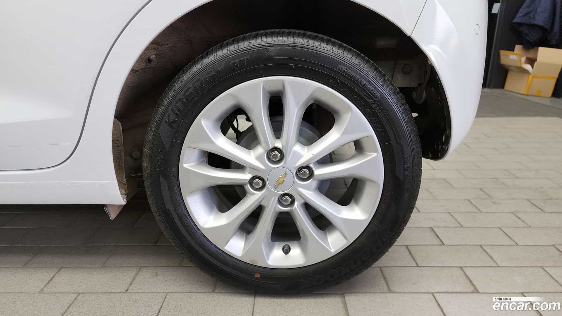 Spark Chevrolet 2022.3-OUTER-031