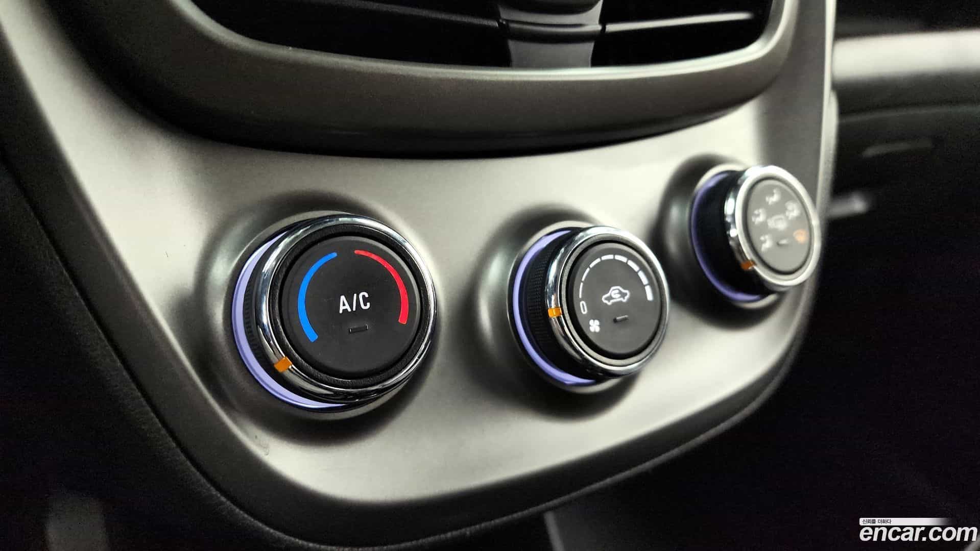 Spark Chevrolet 2022.3-OPTION-040