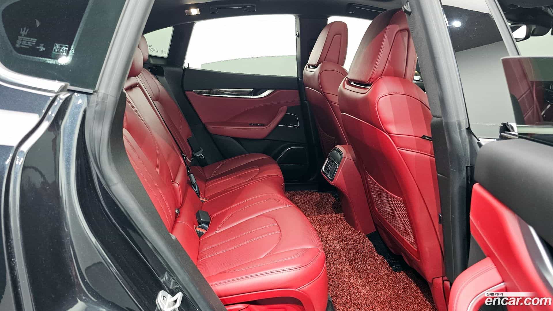 Levante Maserati 2018.7-OPTION-016