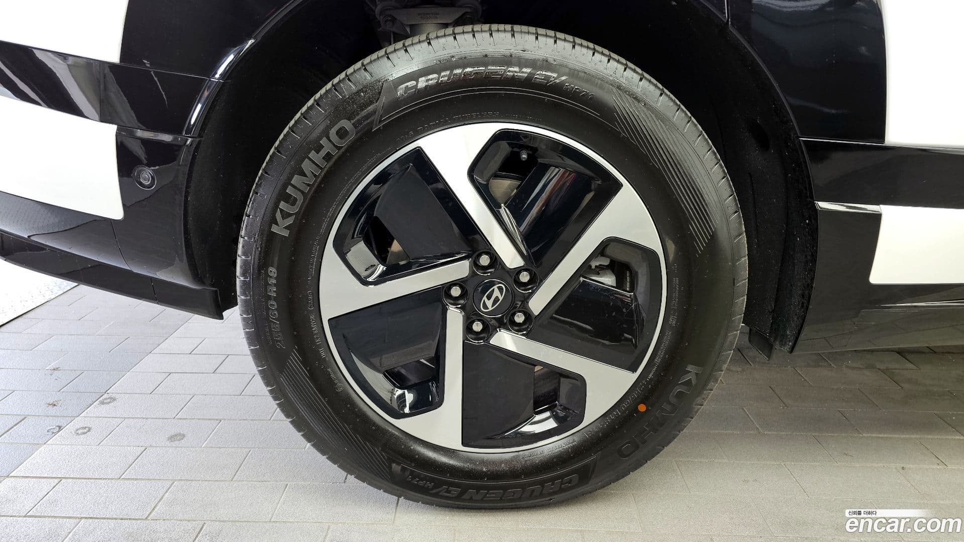 Main__Slider__Photo:Ioniq9 Hyundai 2025.9-4