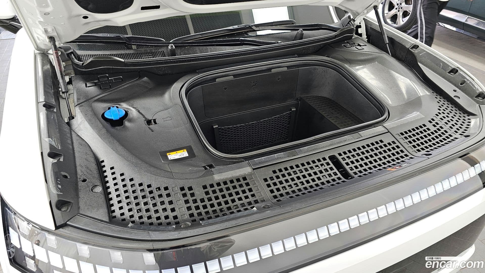 Main__Slider__Photo:Ioniq9 Hyundai 2025.9-5