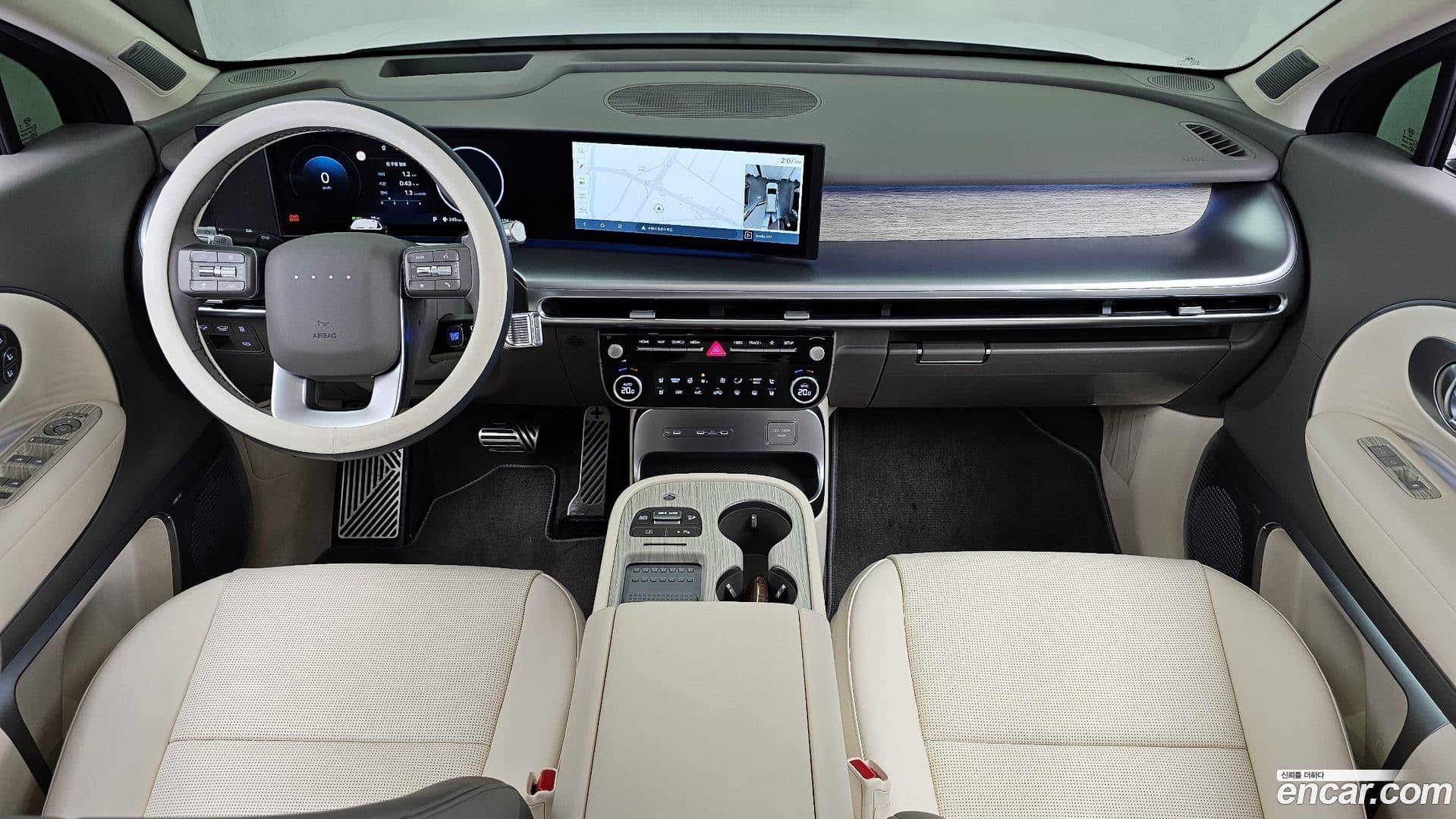 Main__Slider__Photo:Ioniq9 Hyundai 2025.9-6