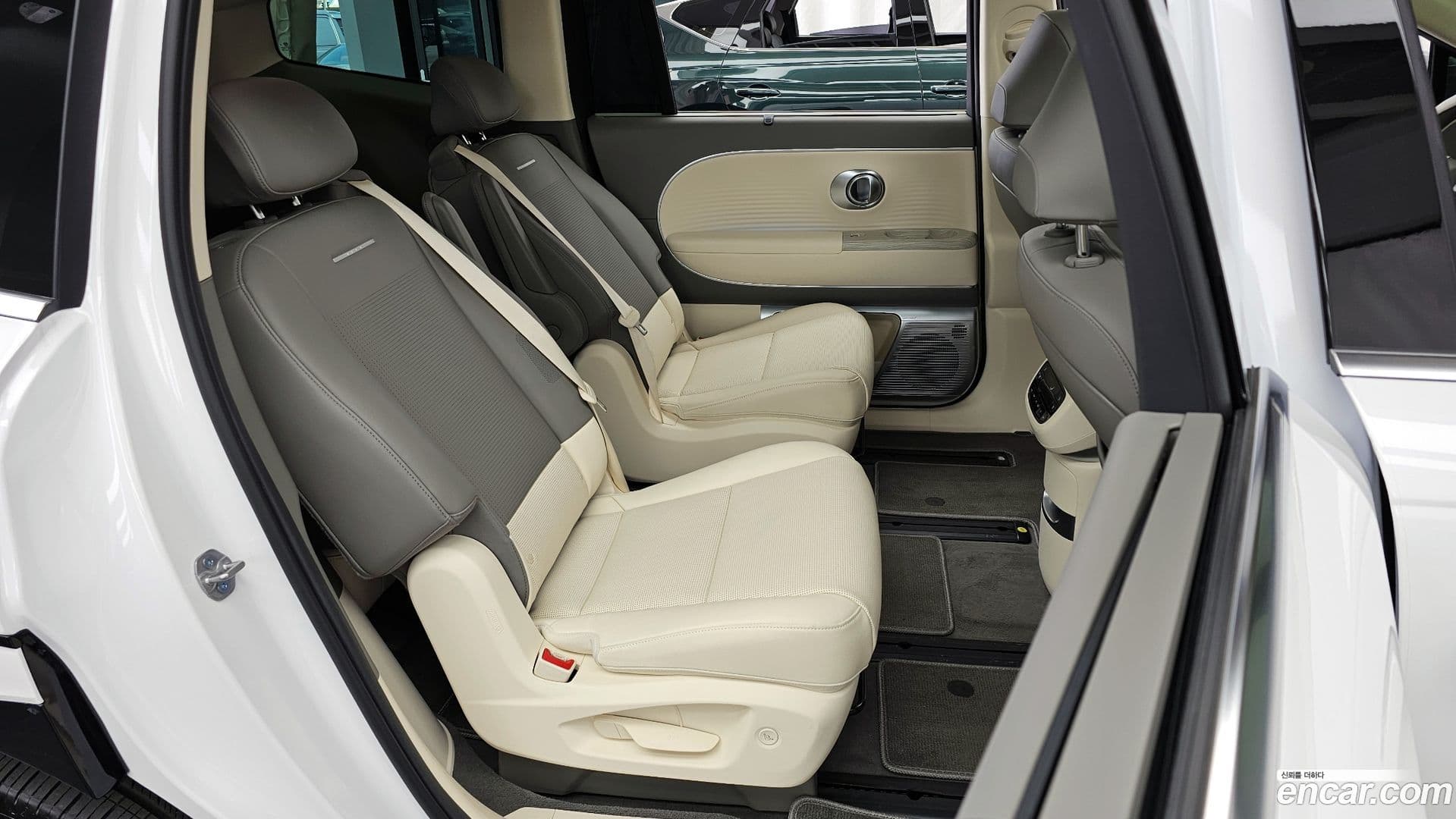 Main__Slider__Photo:Ioniq9 Hyundai 2025.9-10
