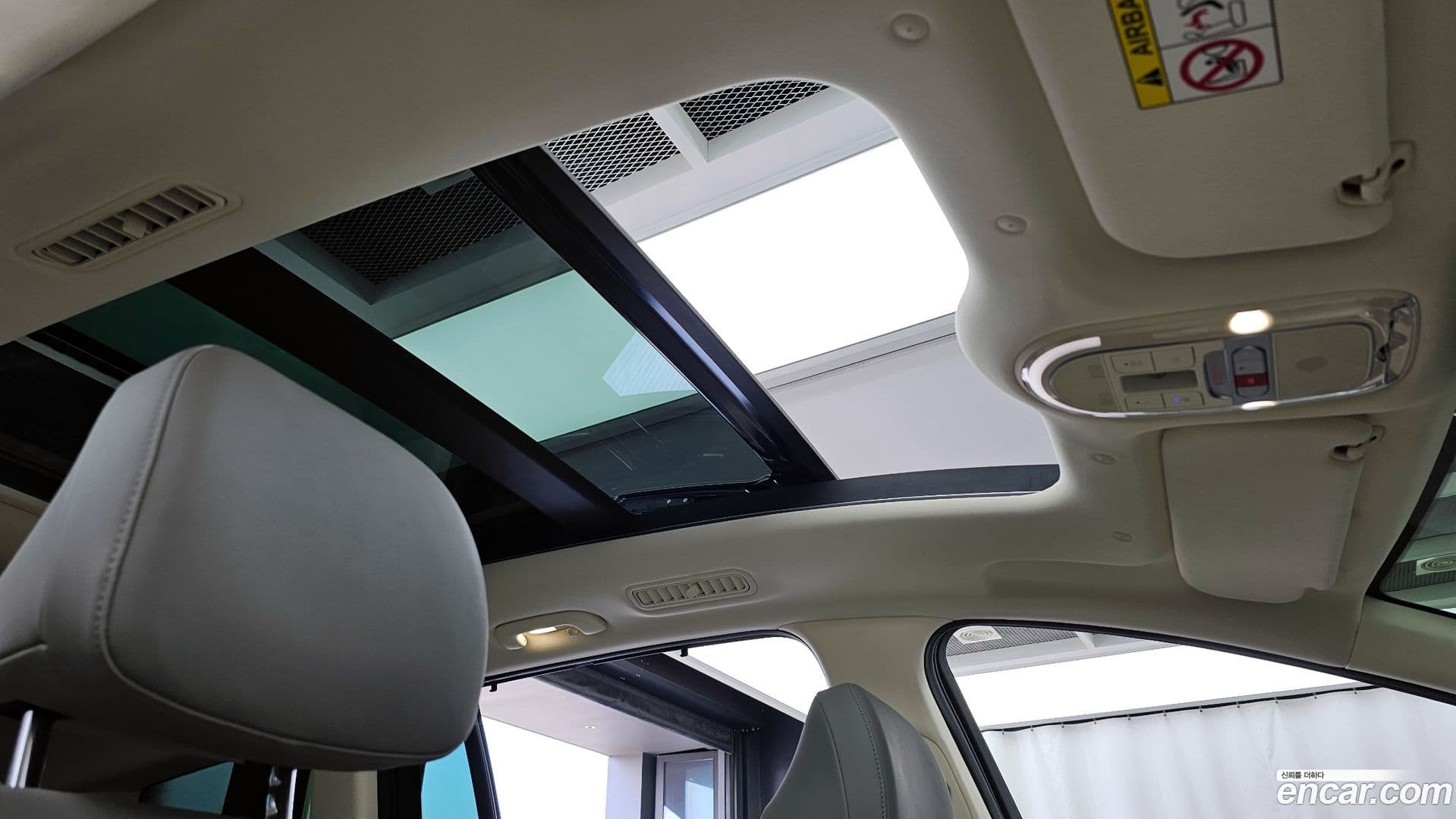 Main__Slider__Photo:Ioniq9 Hyundai 2025.9-16