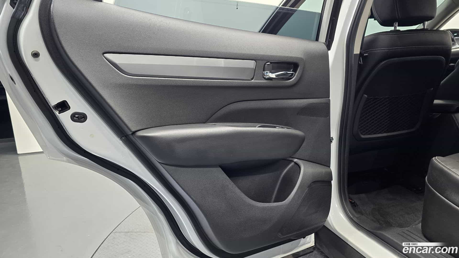 QM6 Renault Korea 2019.8-INNER-035
