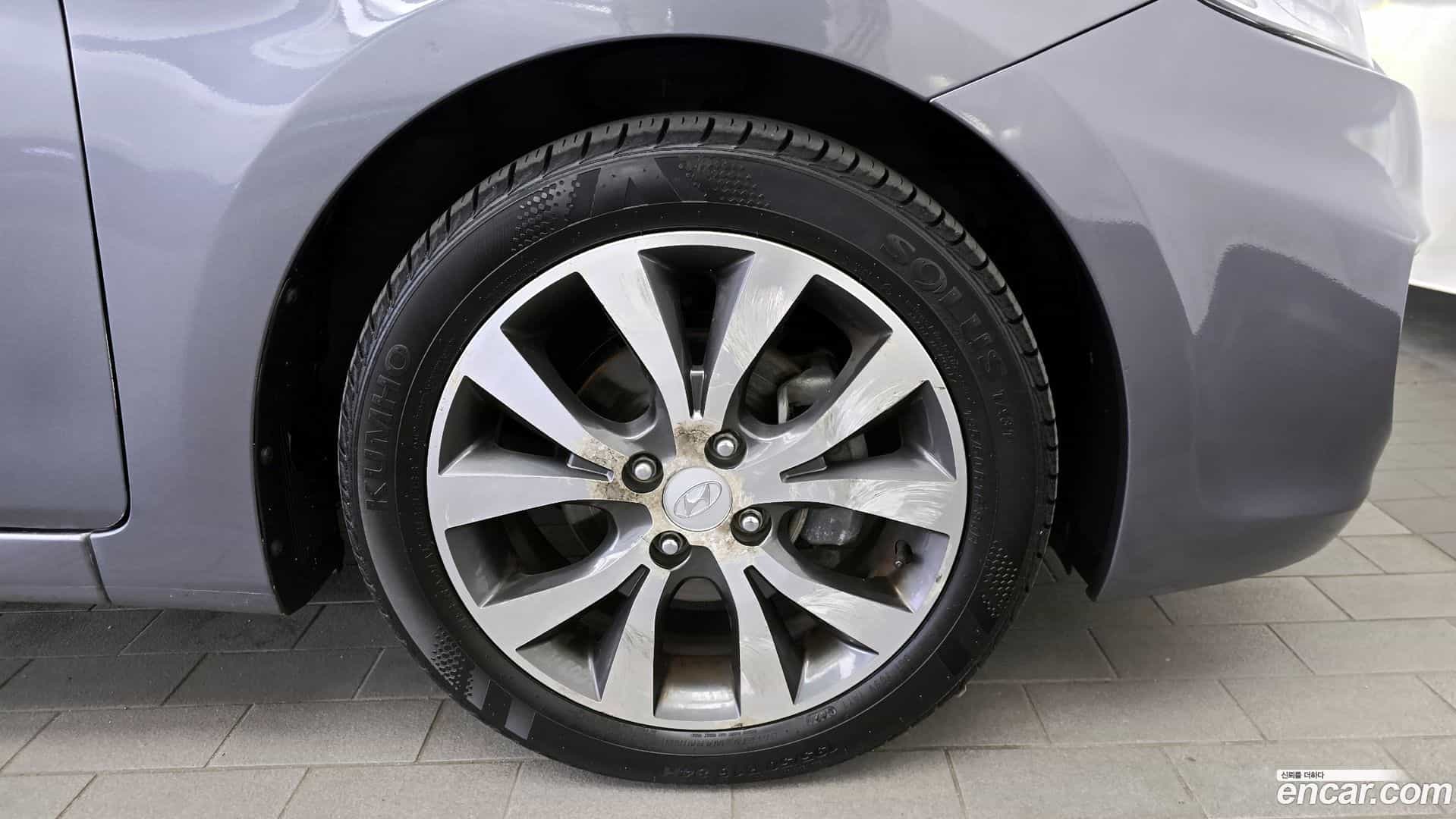 Accent Hyundai 2014.7-OUTER-031