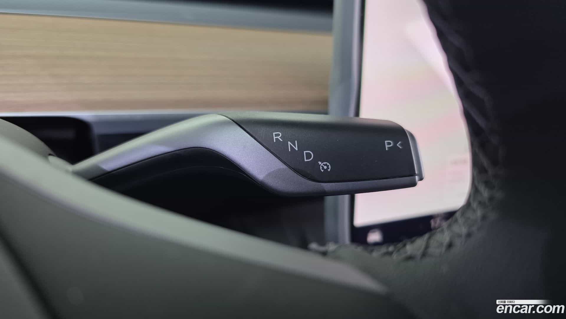 Model 3 Tesla 2022.8-INNER-009