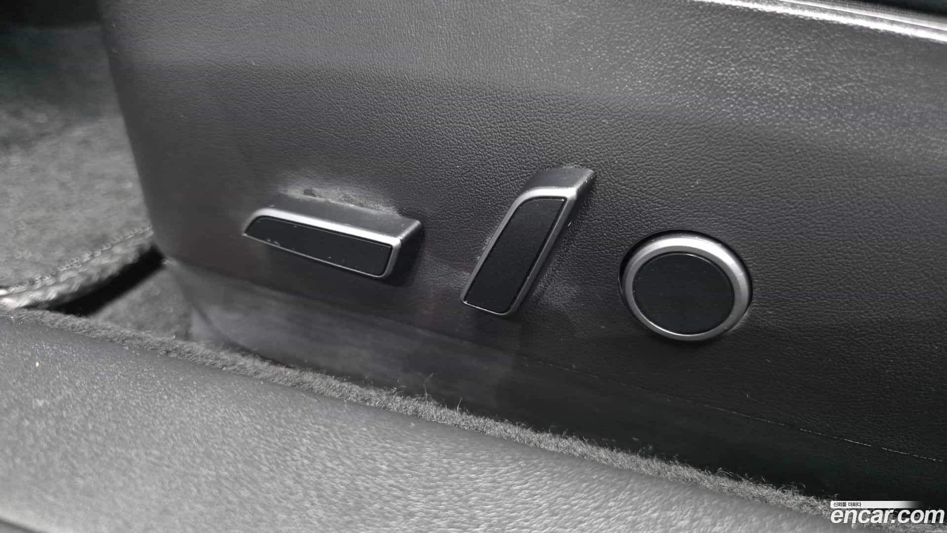 Model 3 Tesla 2022.8-OPTION-045