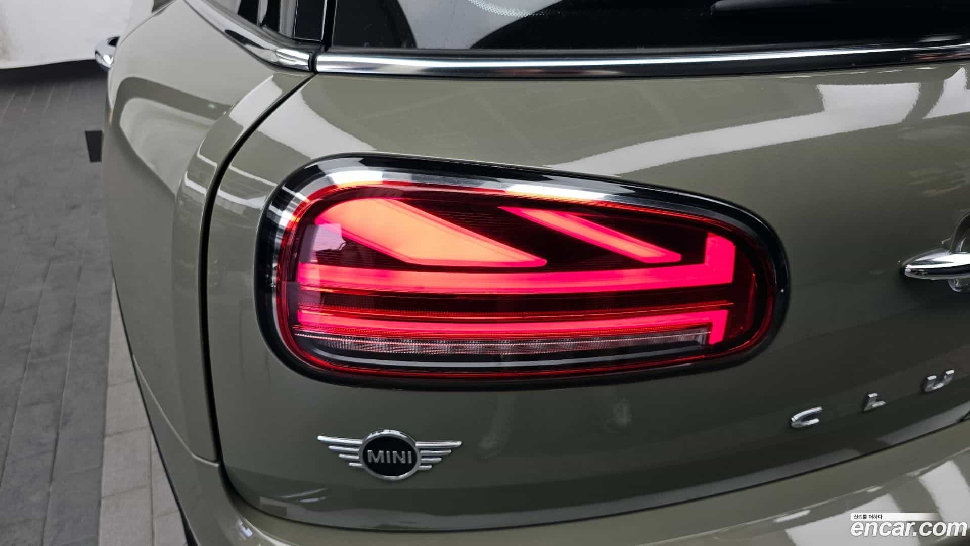Clubman Mini 2019.11-OUTER-033