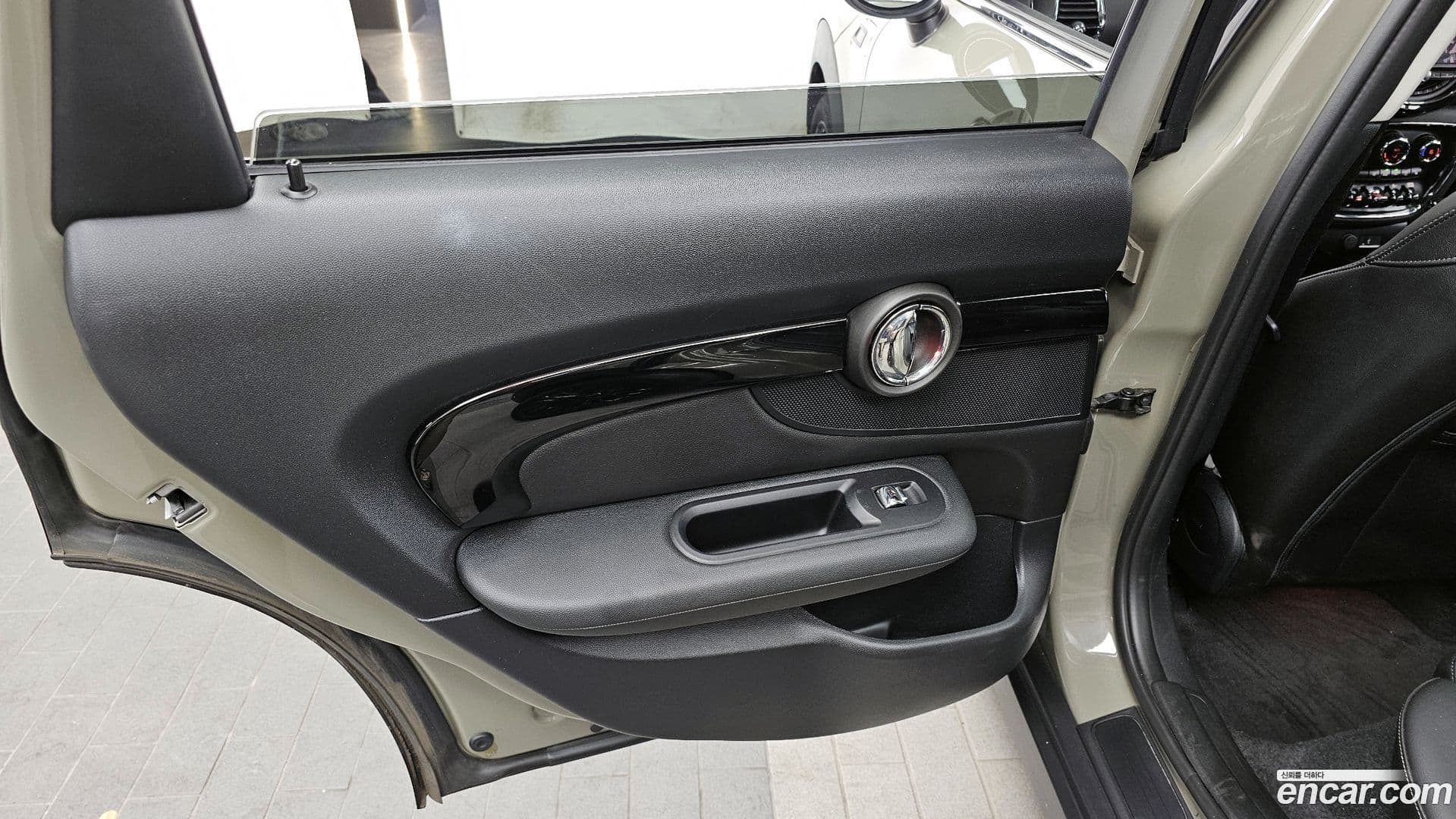 Main__Slider__Photo:Clubman Mini 2019.11-24