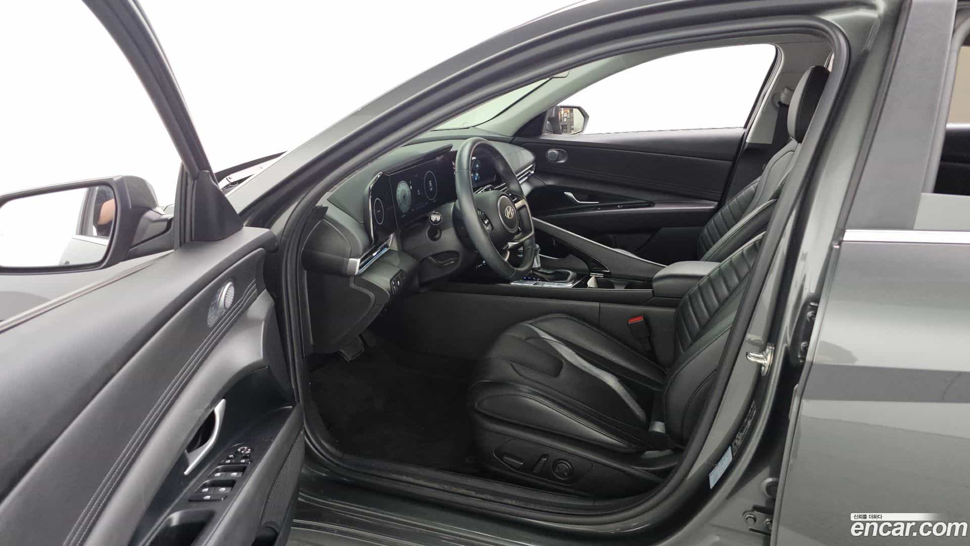 AVANTE Hyundai 2024.0-INNER-010